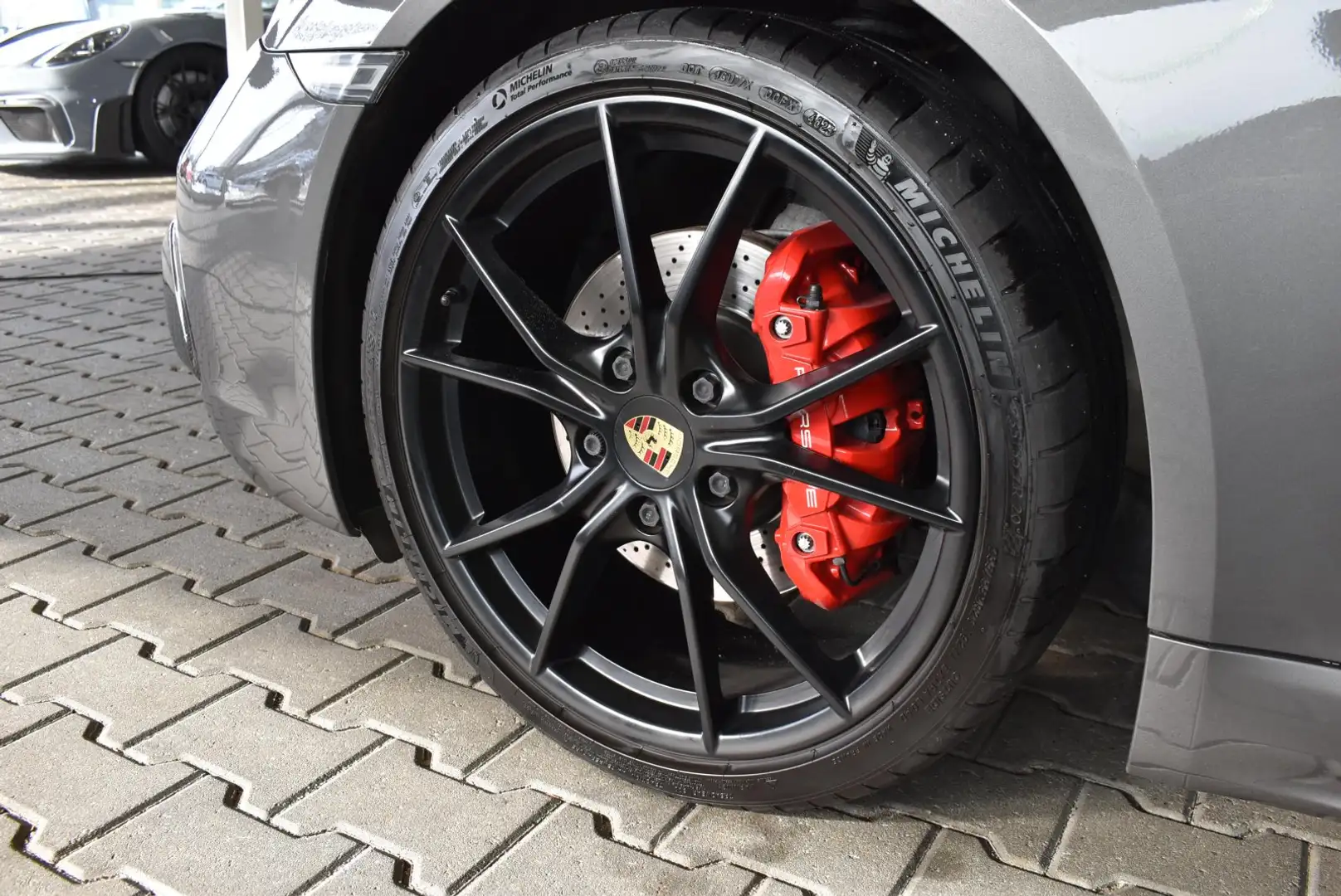 Porsche 718 Cayman S PDK Techart Umbau Grau - 2