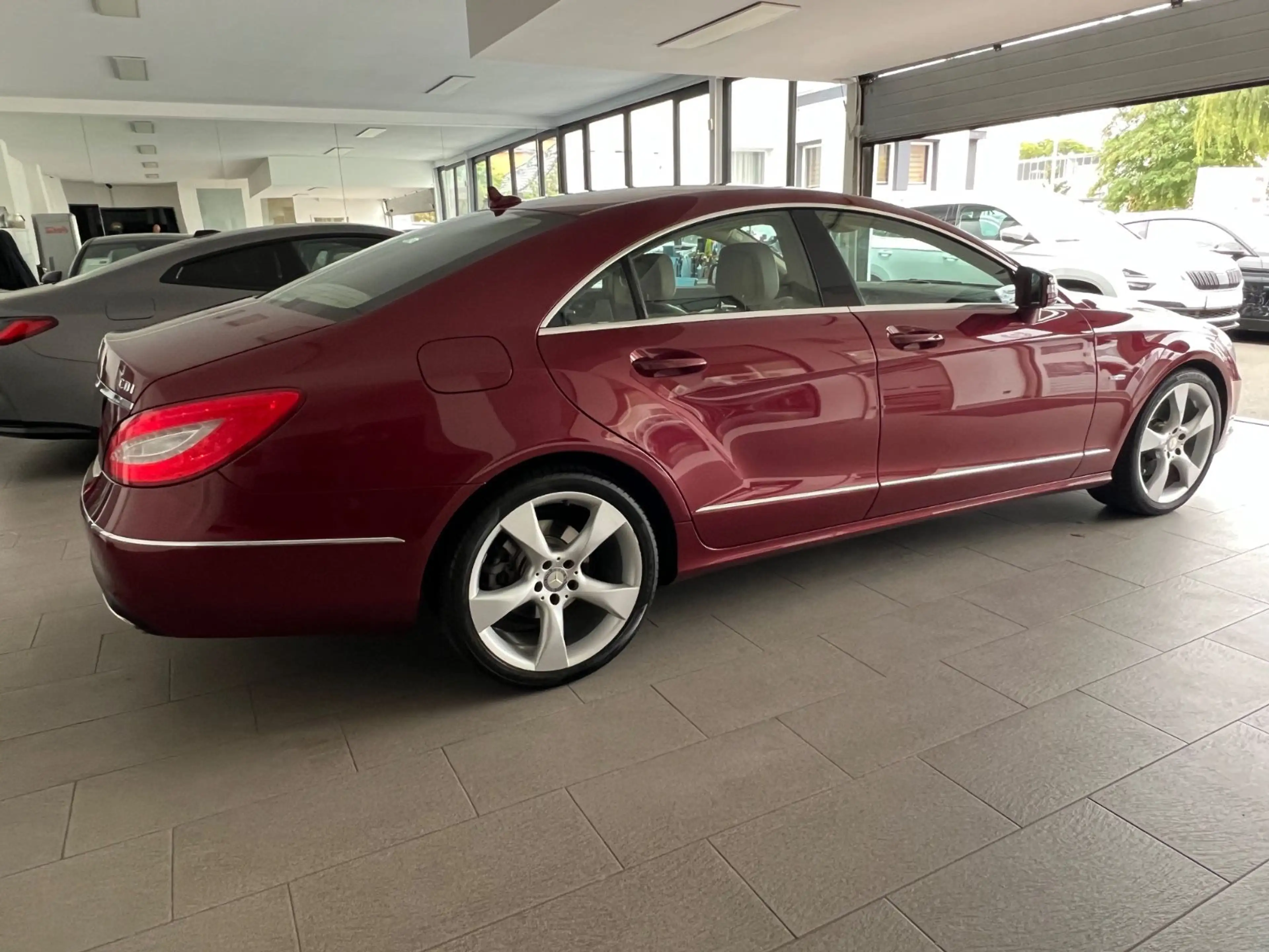 Mercedes-Benz CLS 350 CDI*ESD*ILS*LEDER*TOTW* 2.HAND — photo 8