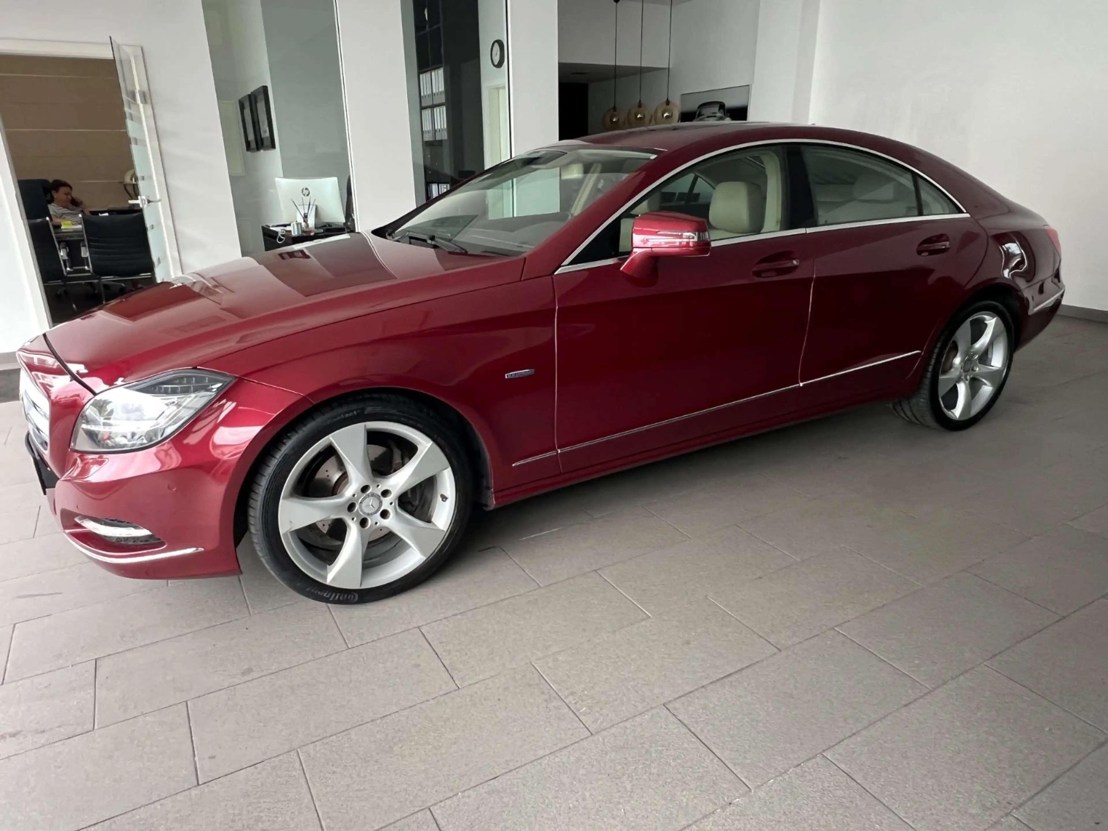 Mercedes-Benz CLS 350 CDI*ESD*ILS*LEDER*TOTW* 2.HAND — photo 4