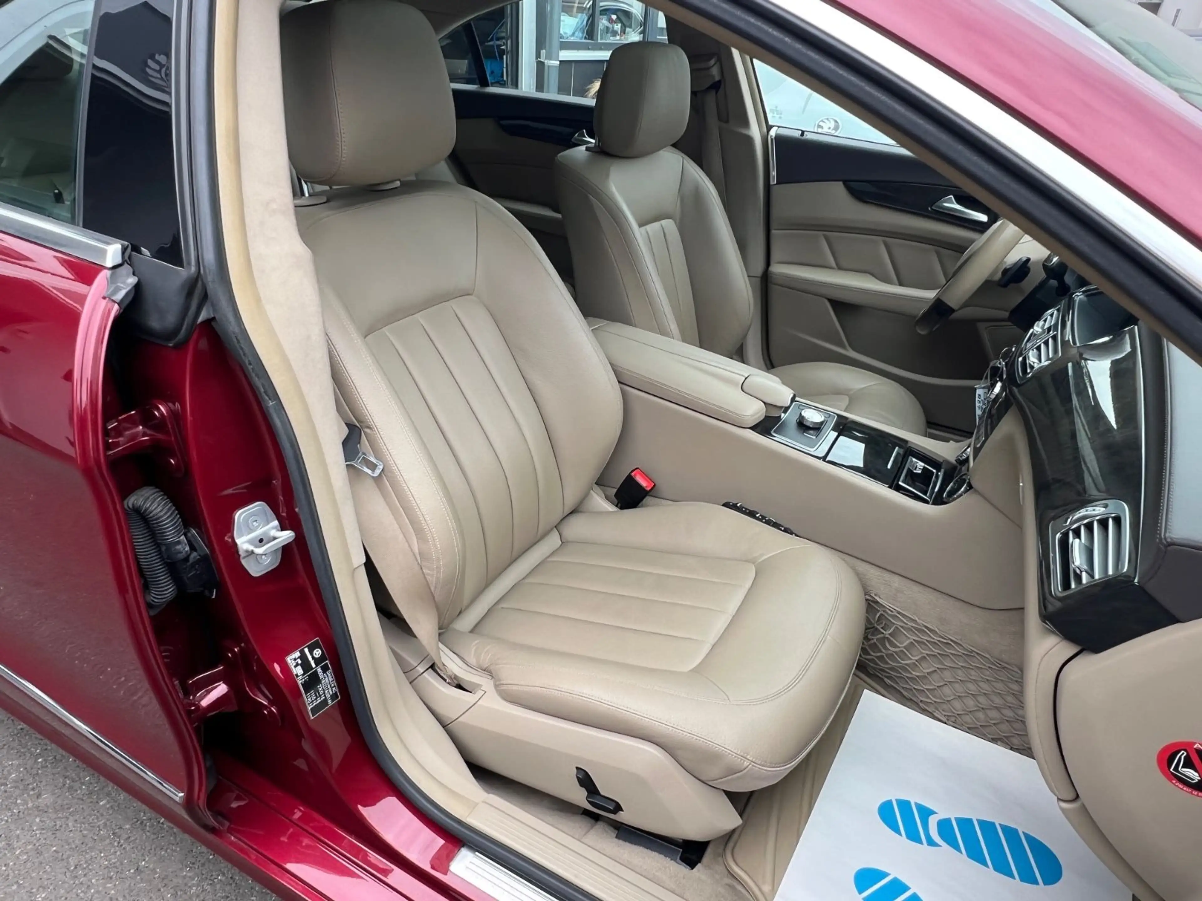 Mercedes-Benz CLS 350 CDI*ESD*ILS*LEDER*TOTW* 2.HAND — photo 11