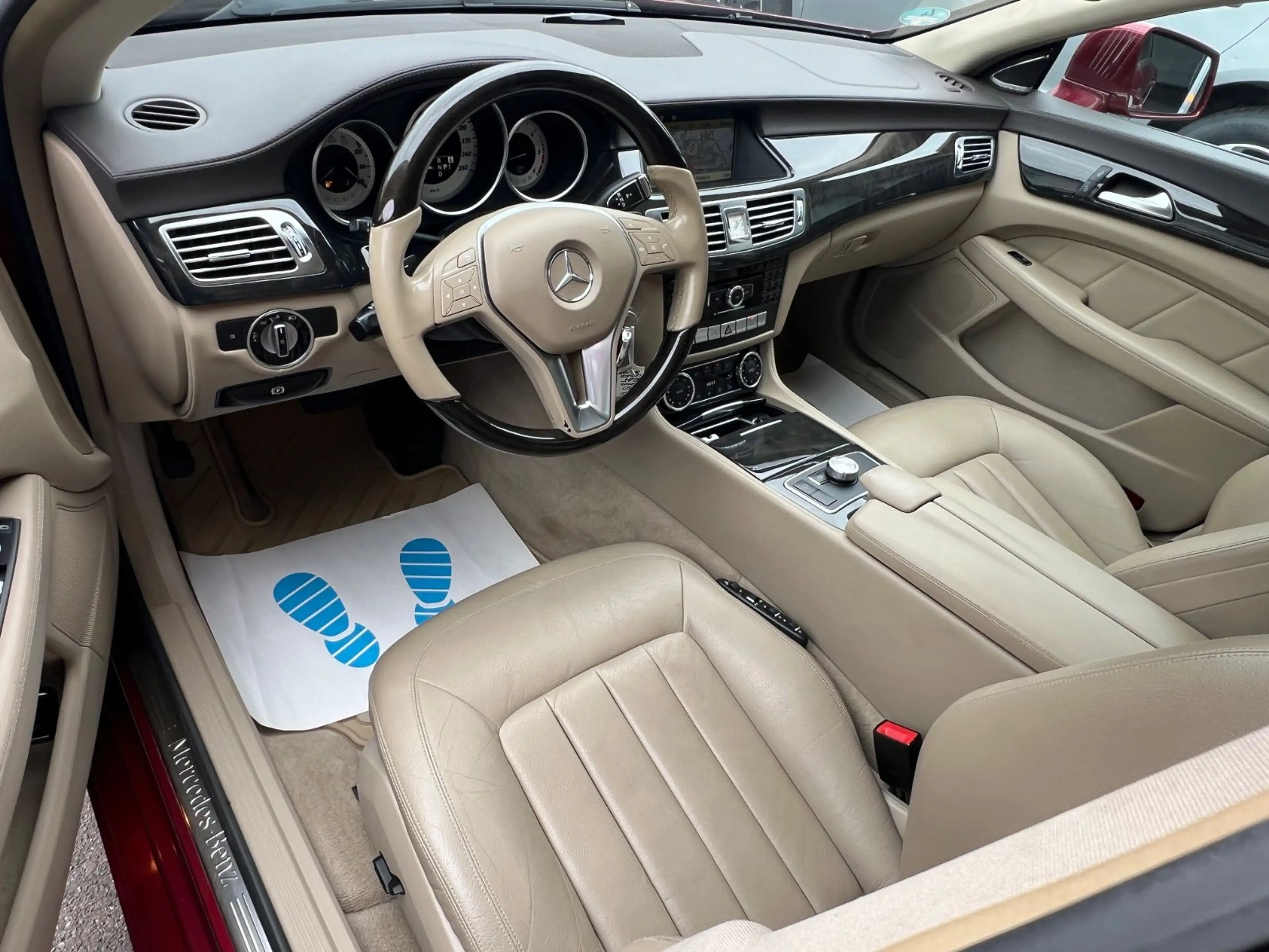 Mercedes-Benz CLS 350 CDI*ESD*ILS*LEDER*TOTW* 2.HAND — photo 9