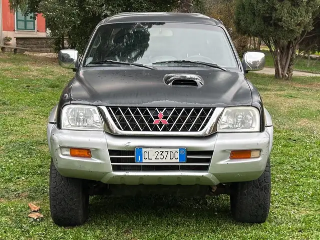 Mitsubishi L200 L200 d.cab 2.5 tdi GL 4wd 115cv