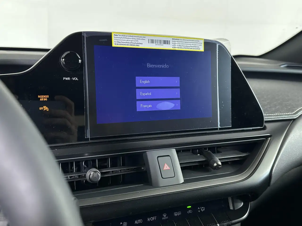 Lexus UX 300h снимка Lexus UX 300h