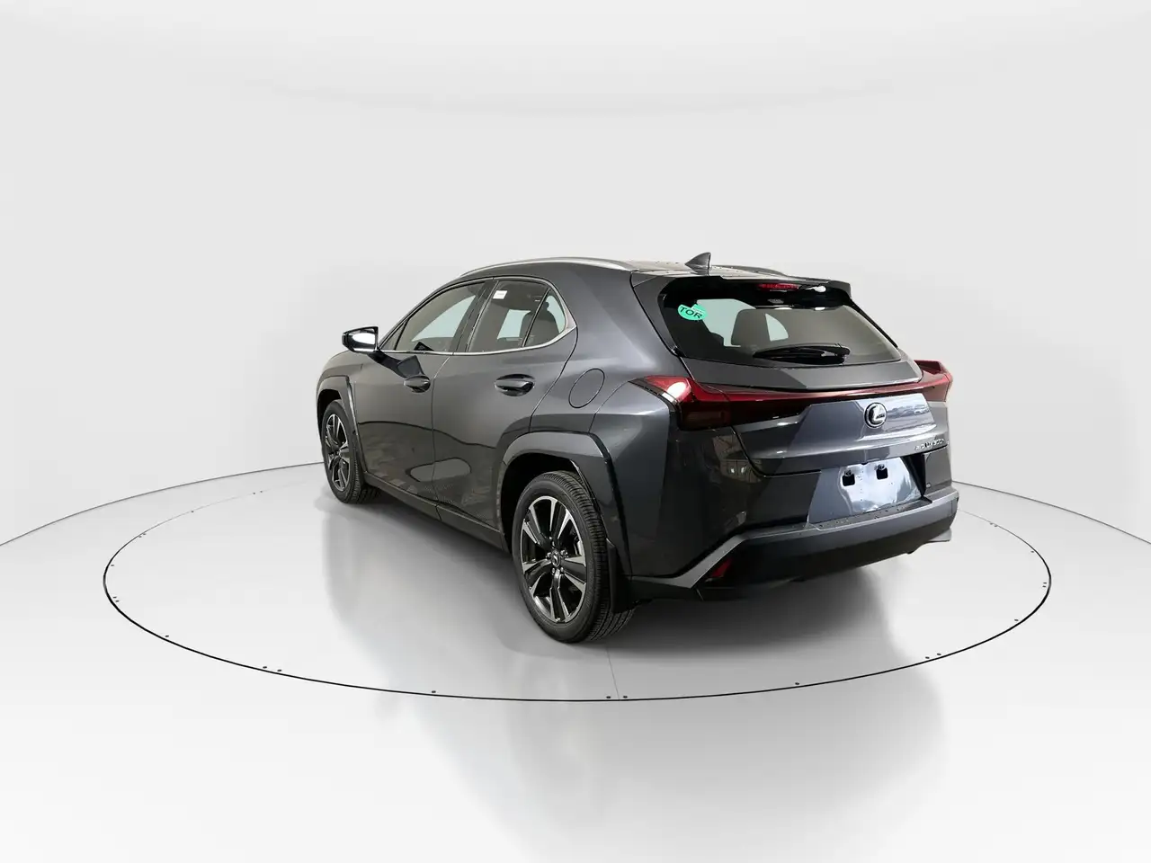 Lexus UX 300h снимка Lexus UX 300h