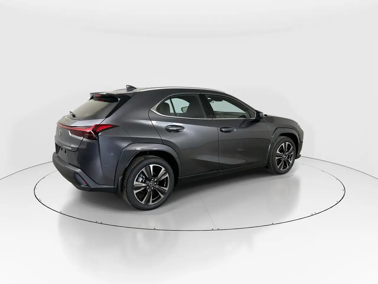Lexus UX 300h снимка Lexus UX 300h