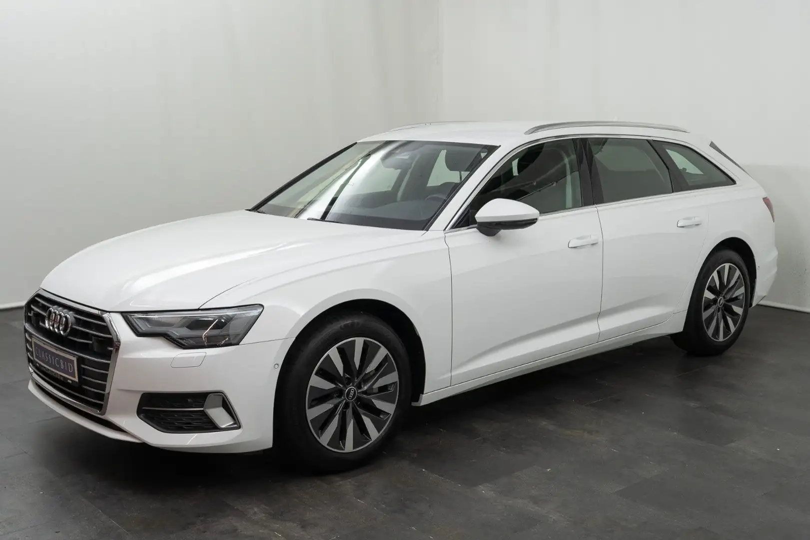 Audi A6 Avant 40 TDI sport Blanc - 1