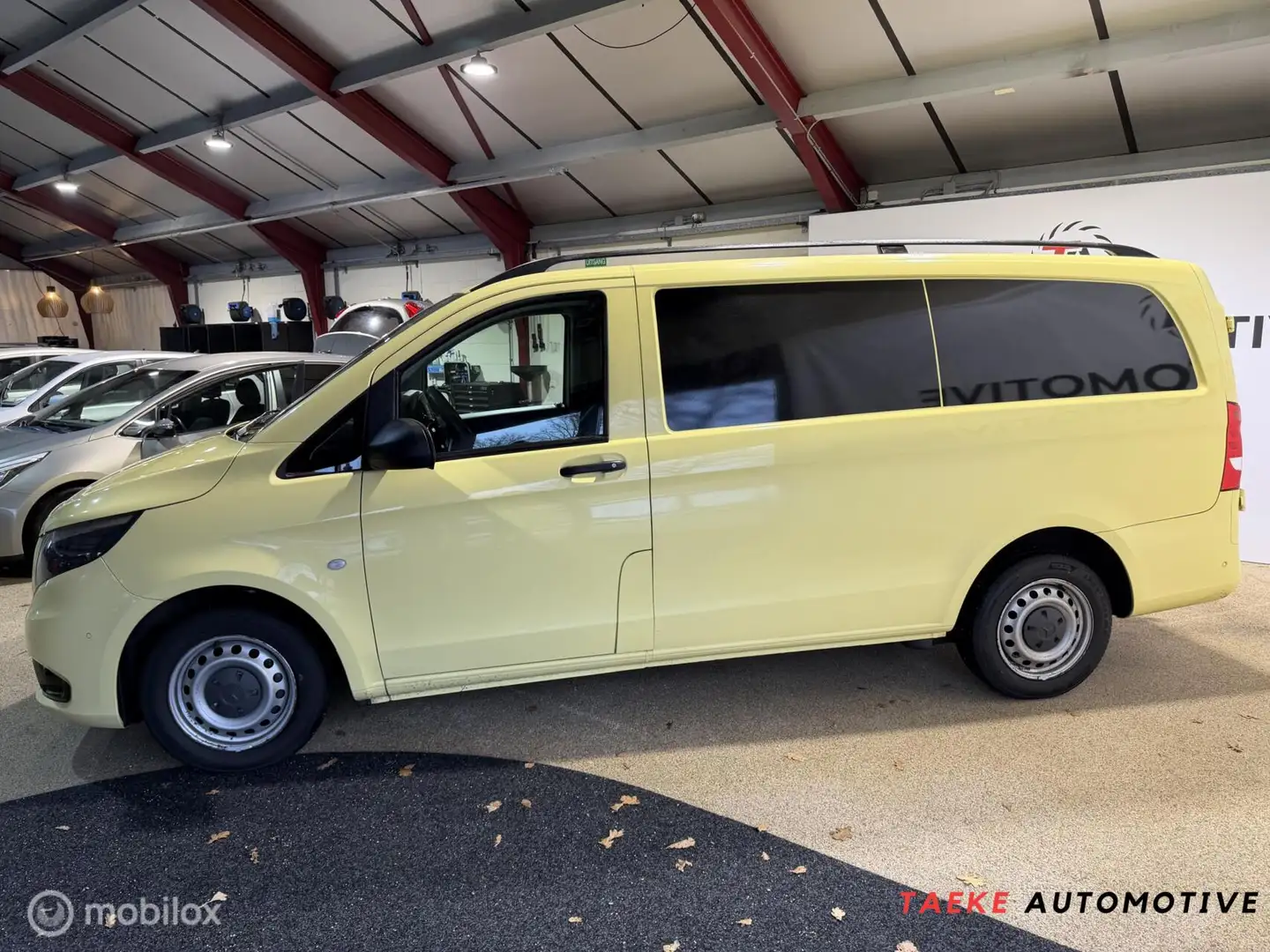 Mercedes-Benz Vito Bestel 114 CDI Lang Business Ambition Automaat - 2