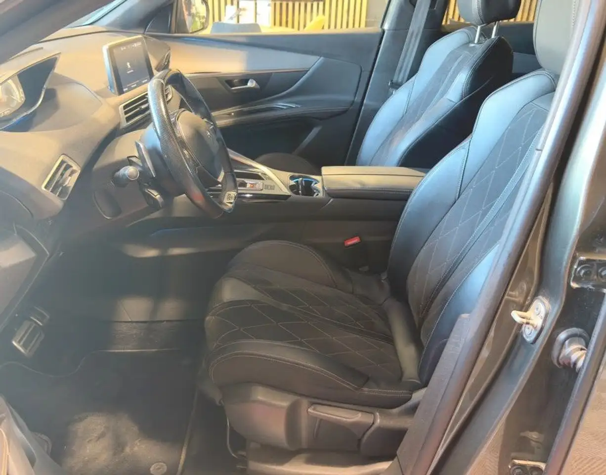 Peugeot 3008 3008 — photo 29