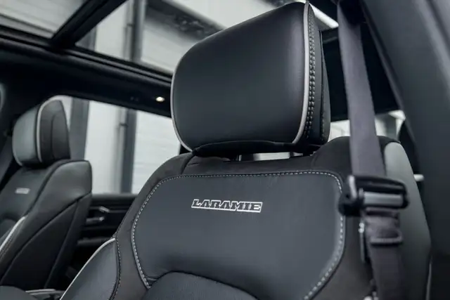 RAM 1500 Ram 1500 Laramie Sport Crew Cab 5'7''-Bed 4x4 Ansicht 33