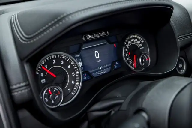 RAM 1500 Ram 1500 Laramie Sport Crew Cab 5'7''-Bed 4x4 Ansicht 18