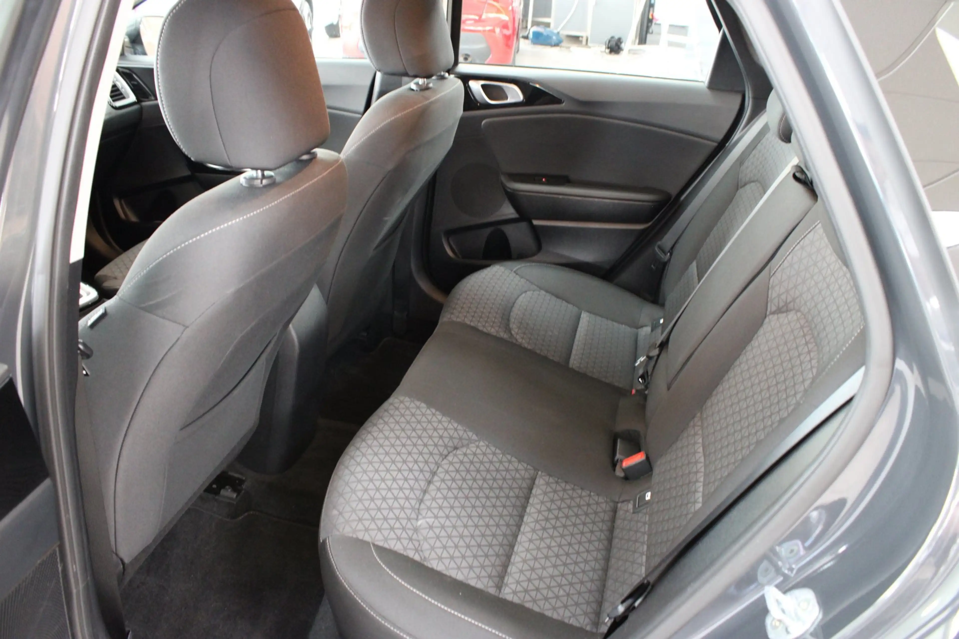 Kia Ceed SW / cee'd SW Sportswagon 1.5 T-GDi DynamicLine Automaat | Airco — photo 21