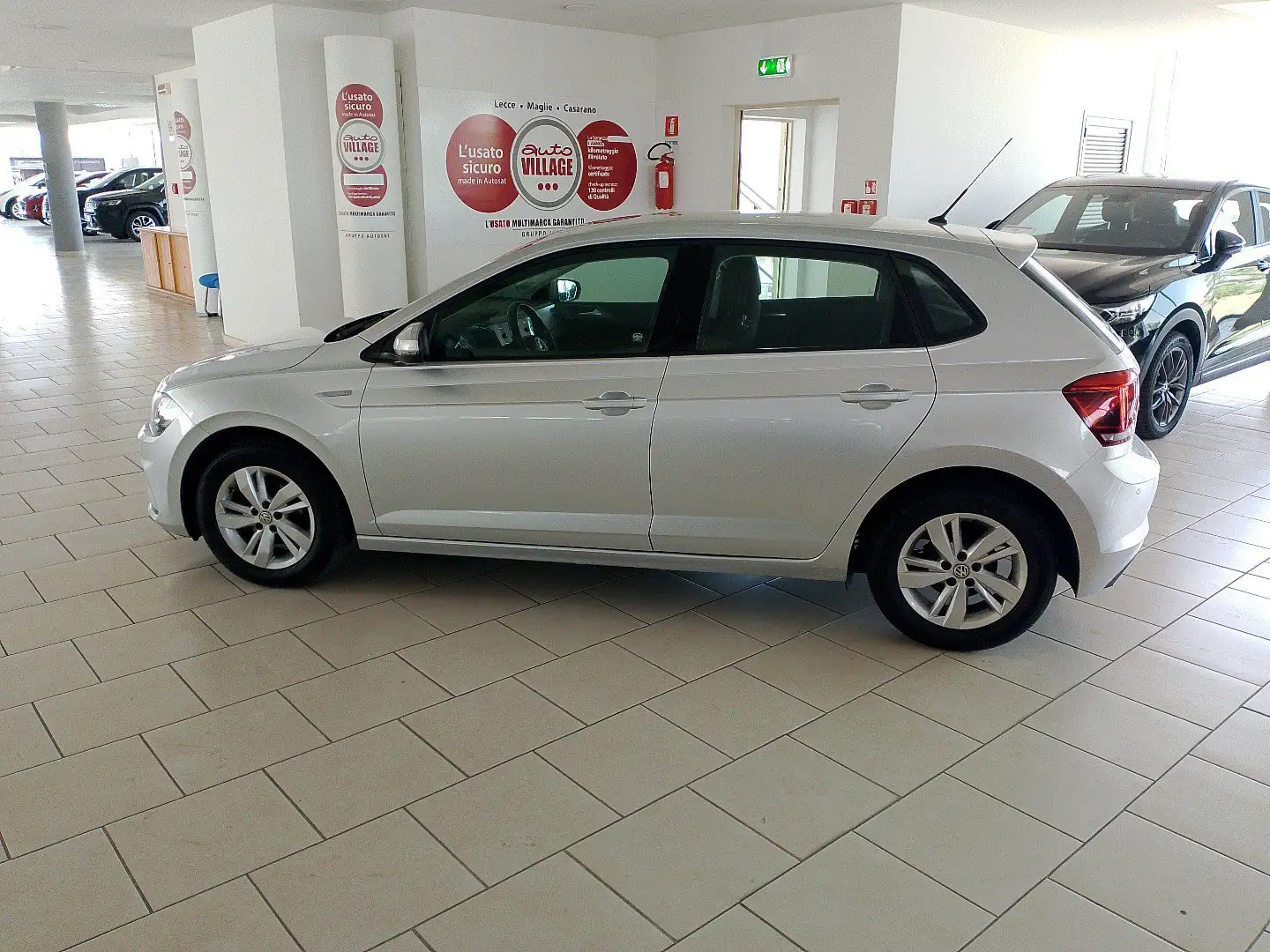 Volkswagen Polo 6ª serie 1.0 MPI 75 CV 5p. Comfortline BlueMotion Grigio - 2