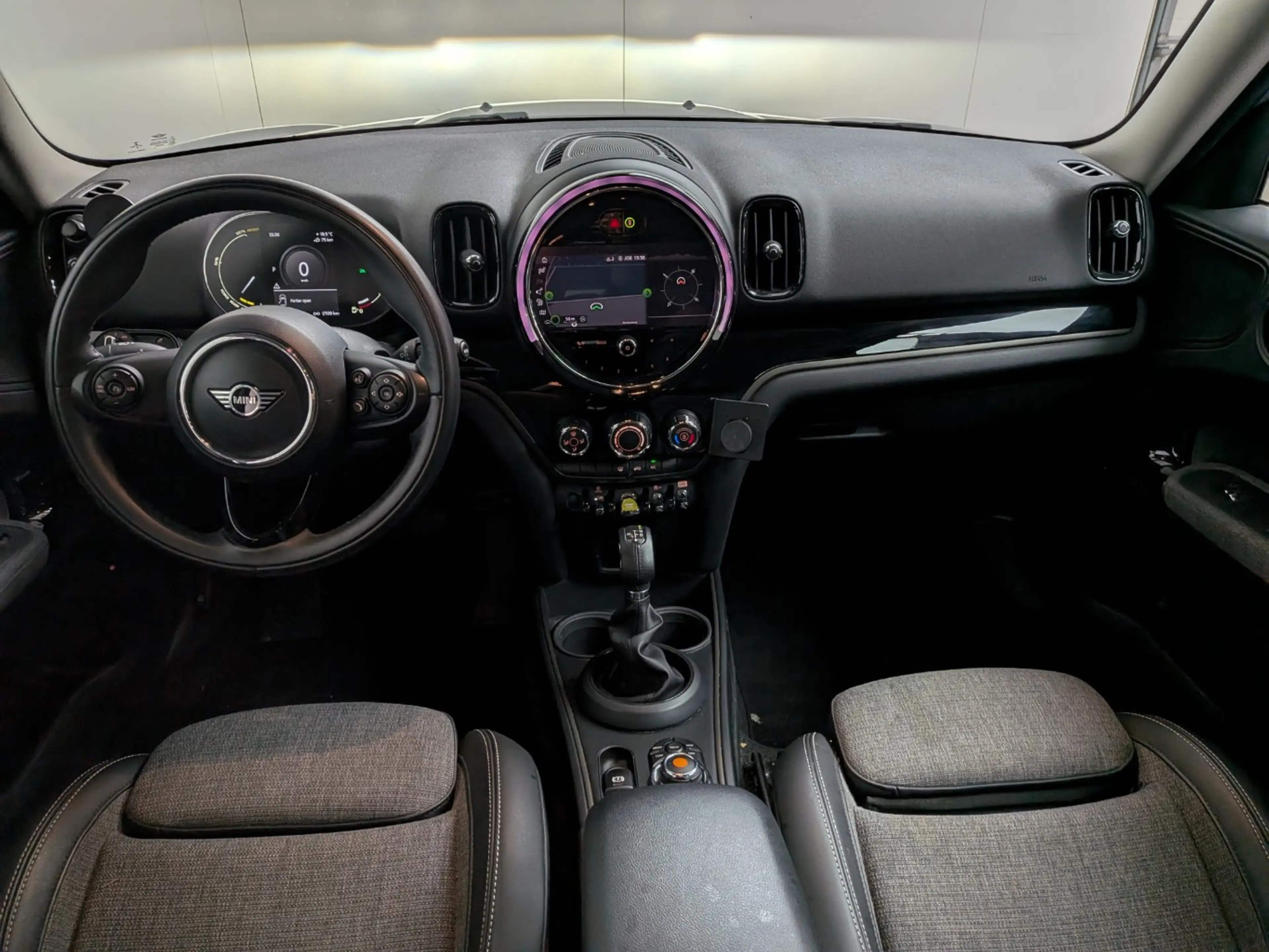 MINI Cooper SE Countryman 2.0 ALL4 l Navigatie l Parkeersensoren l Apple Car — photo 6