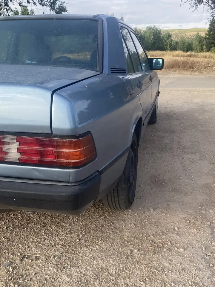 Mercedes-Benz 190E 2.0, foto 12