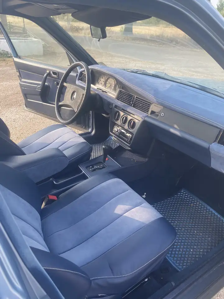 Mercedes-Benz 190E 2.0, foto 9