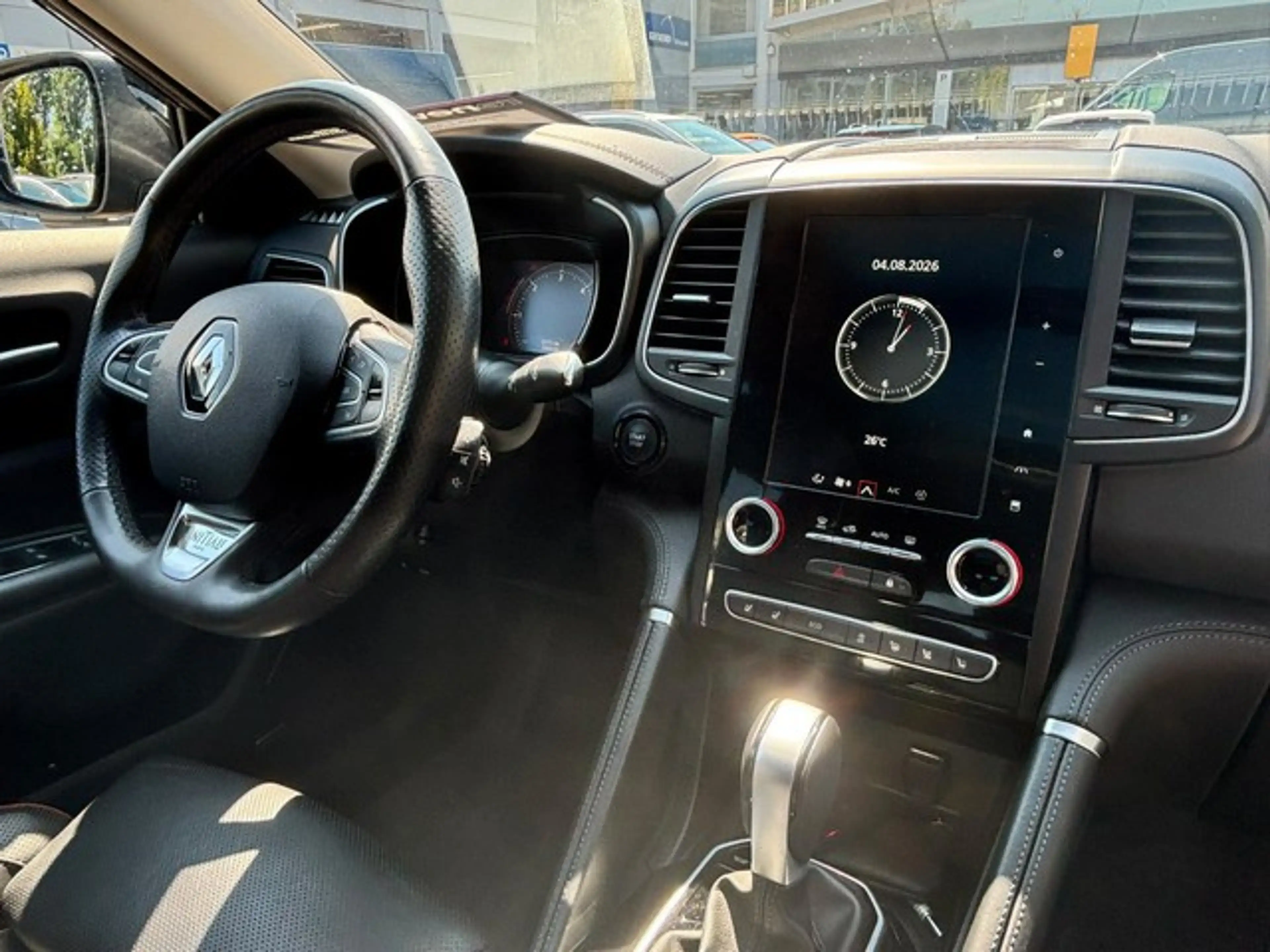Renault Koleos Initiale Paris 4x4 — photo 4