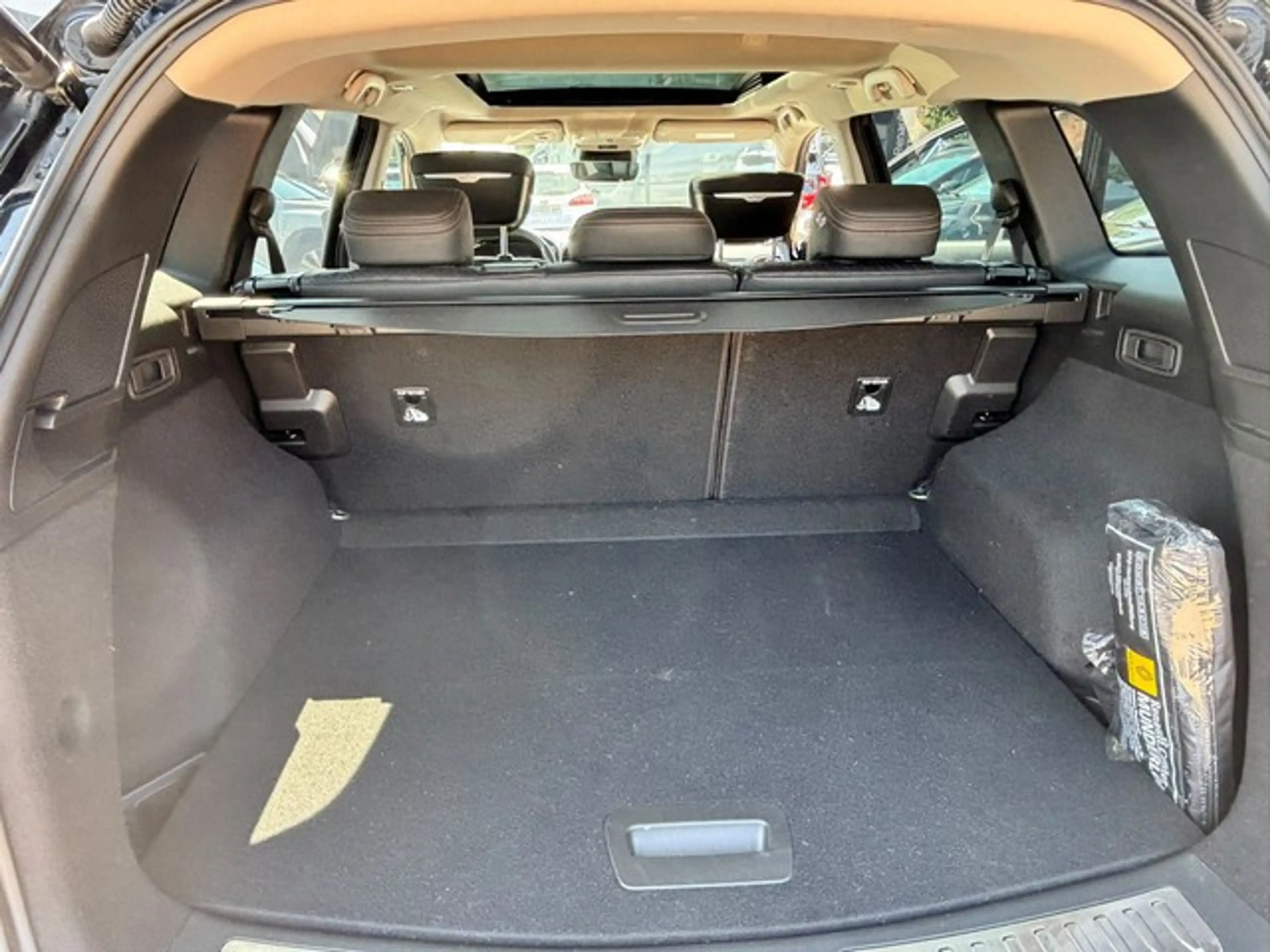 Renault Koleos Initiale Paris 4x4 — photo 6