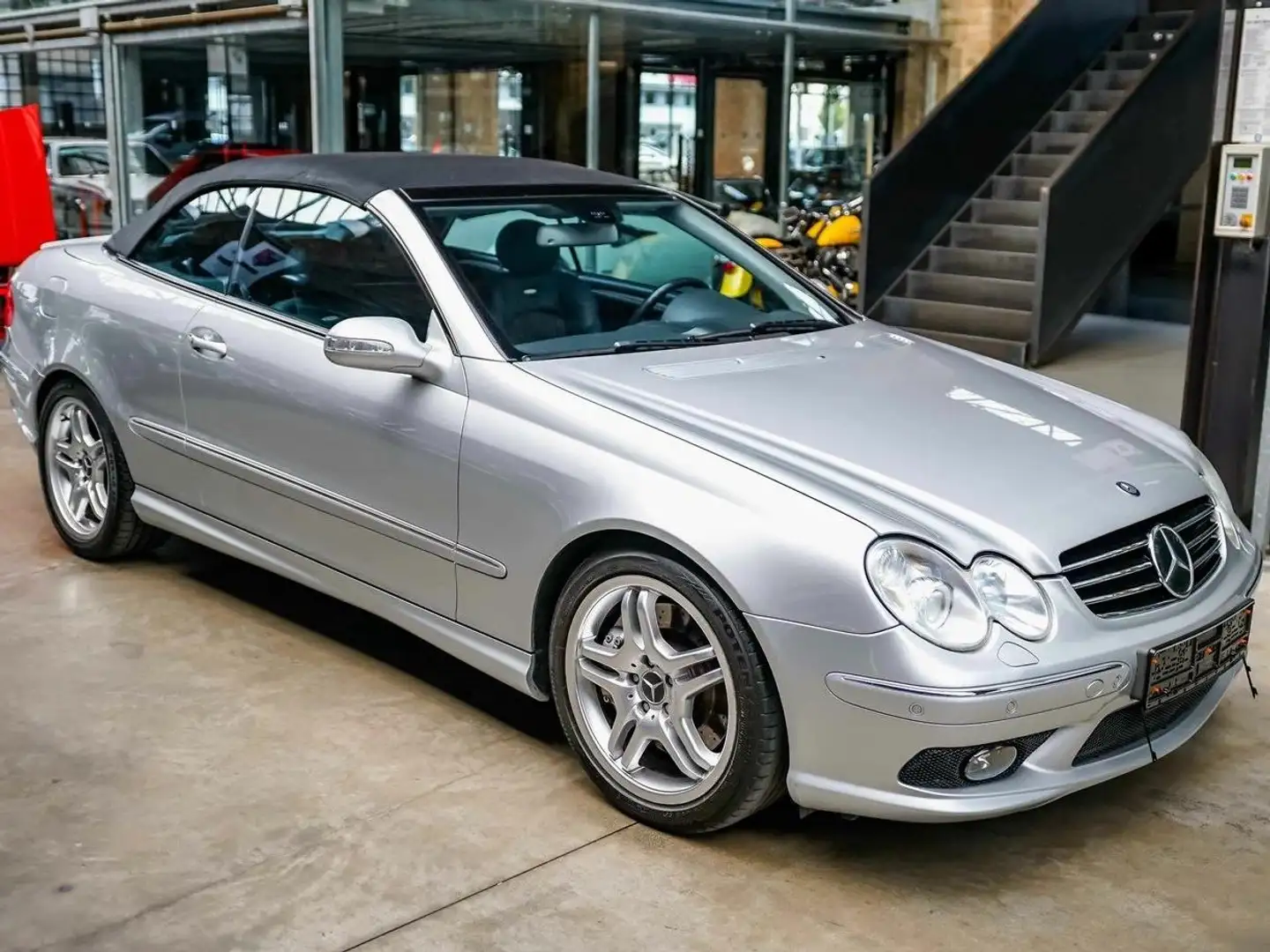 Mercedes-Benz CLK 55 AMG Silber - 1