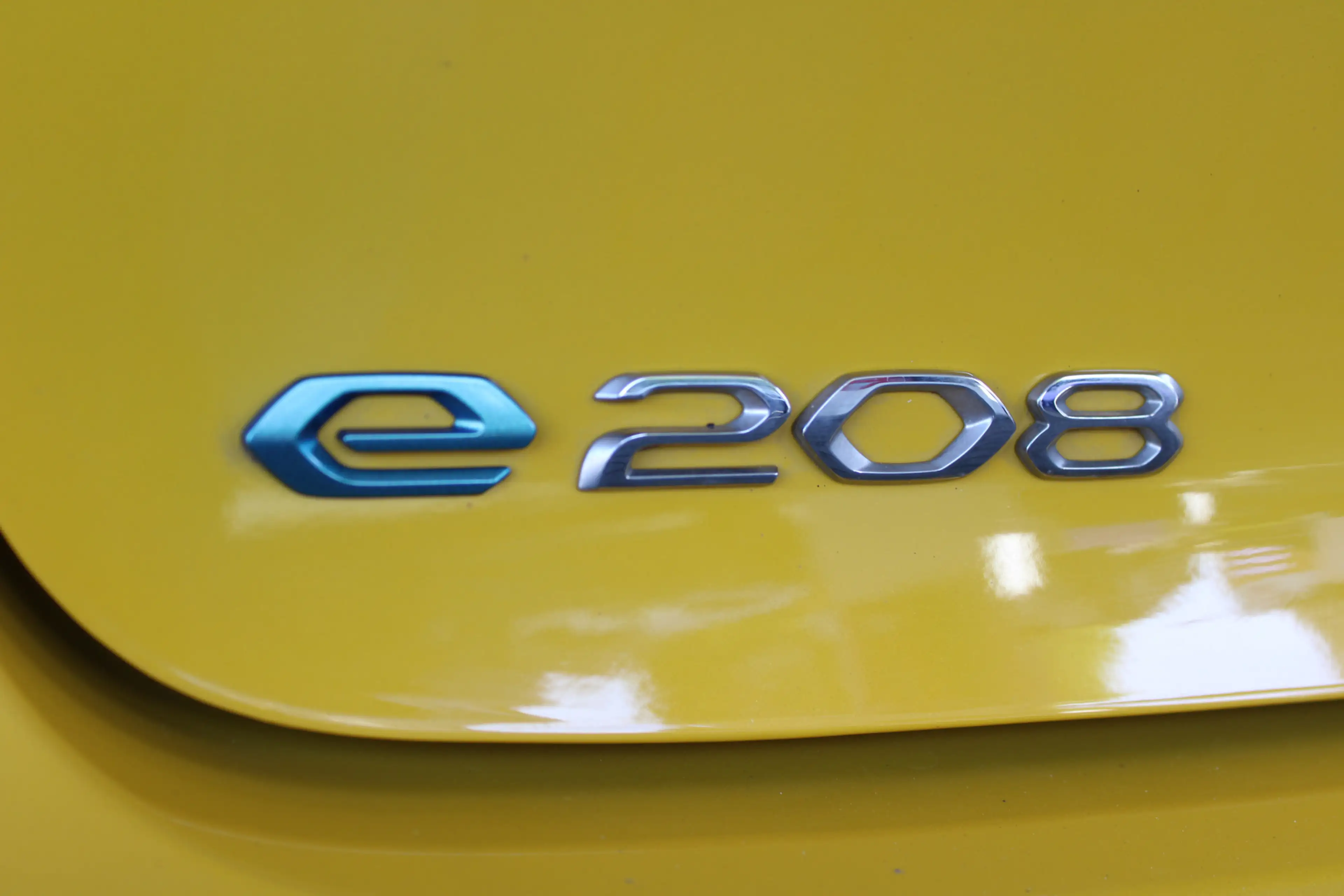 Peugeot e-208 EV Active Pack 50 kWh | PDC Achter — photo 33