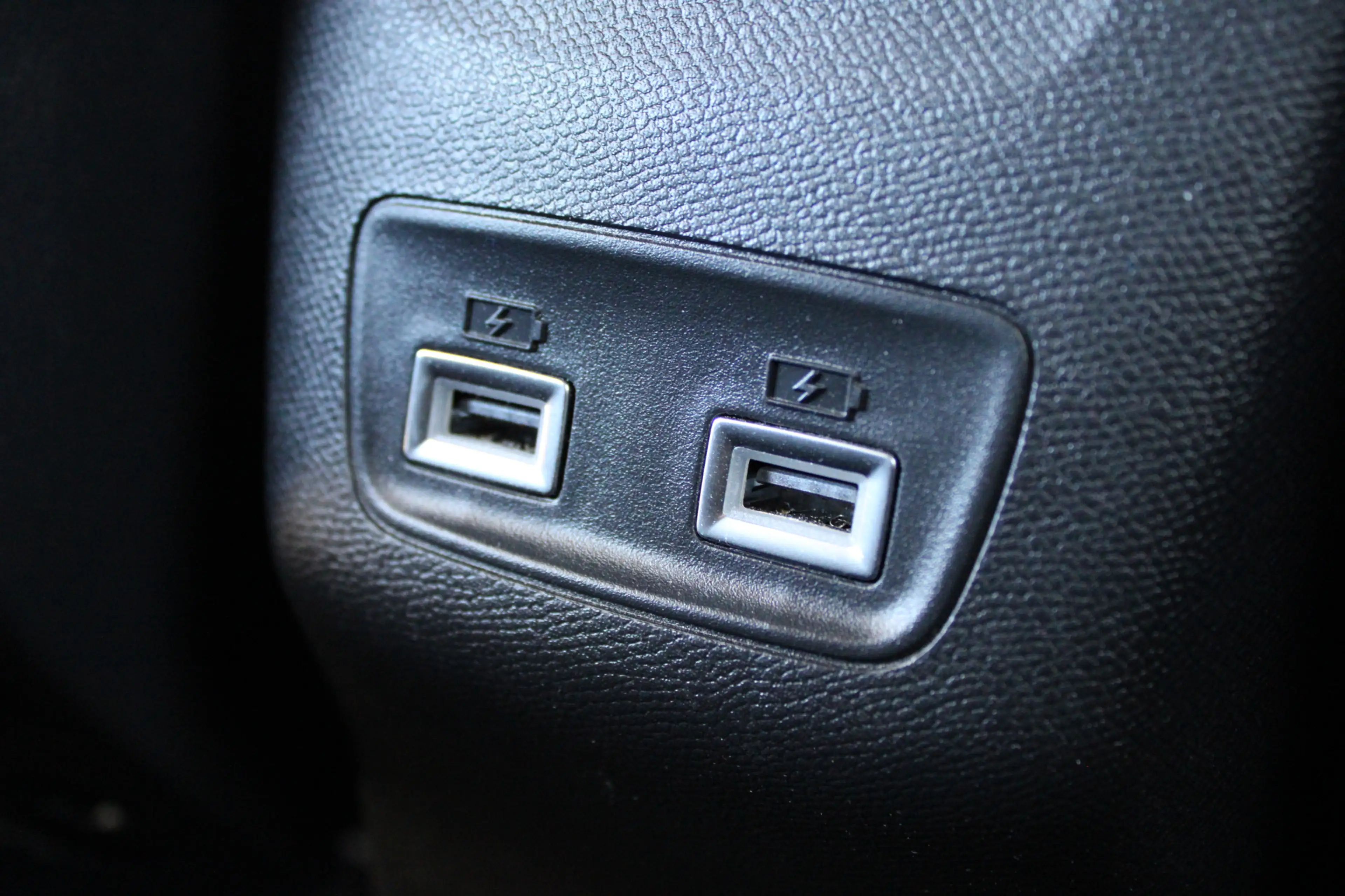 Peugeot e-208 EV Active Pack 50 kWh | PDC Achter — photo 40
