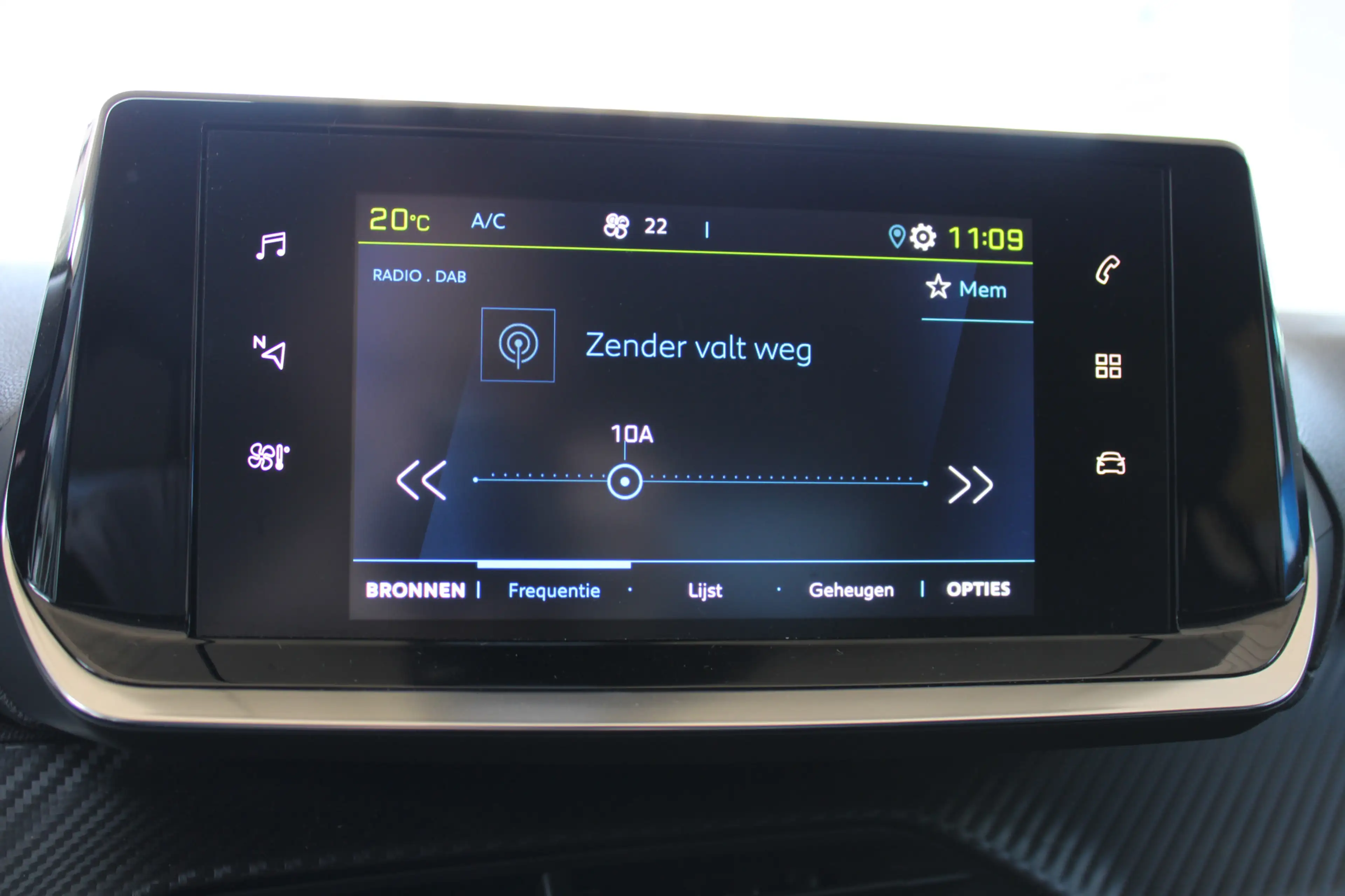Peugeot e-208 EV Active Pack 50 kWh | PDC Achter — photo 23