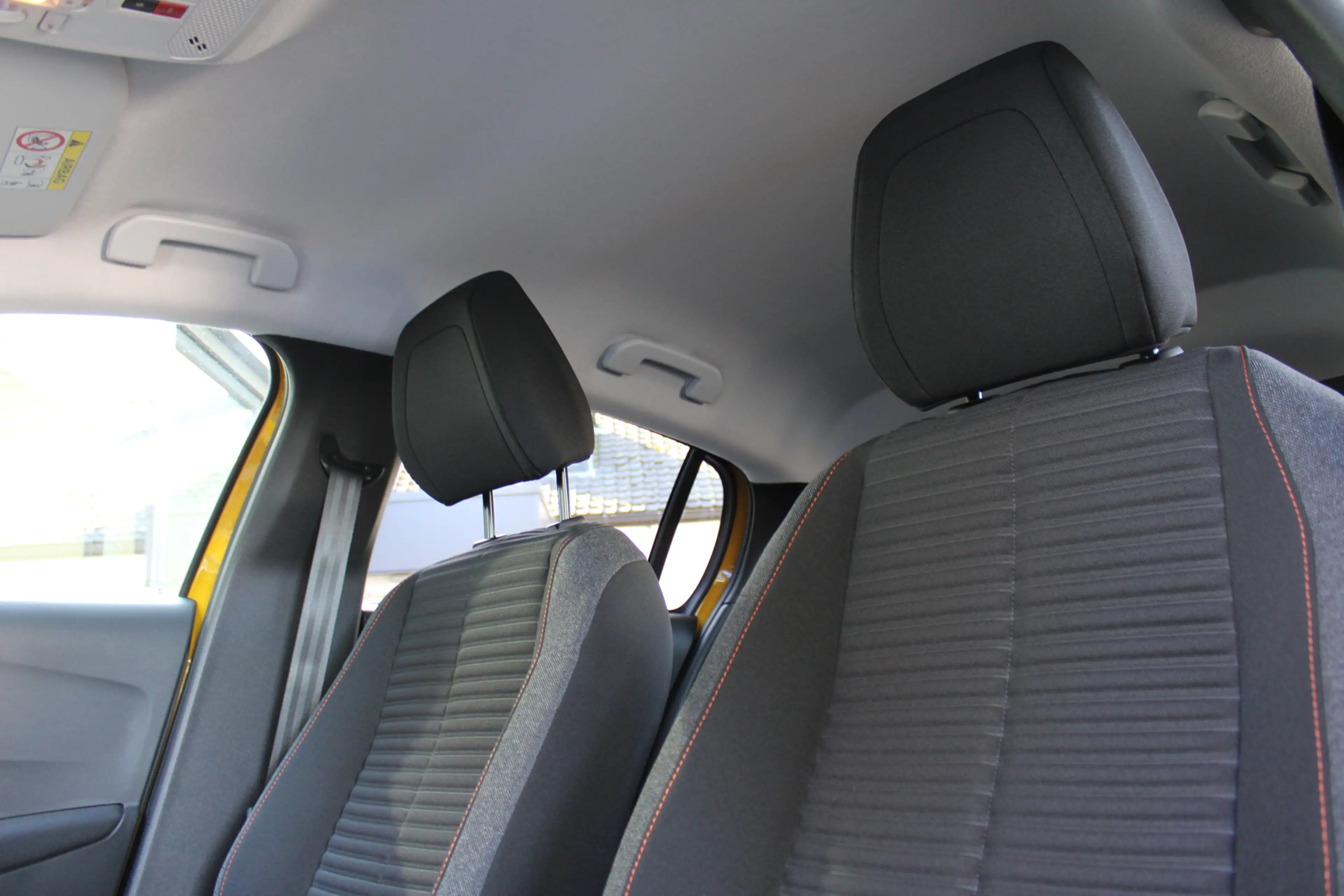 Peugeot e-208 EV Active Pack 50 kWh | PDC Achter — photo 37