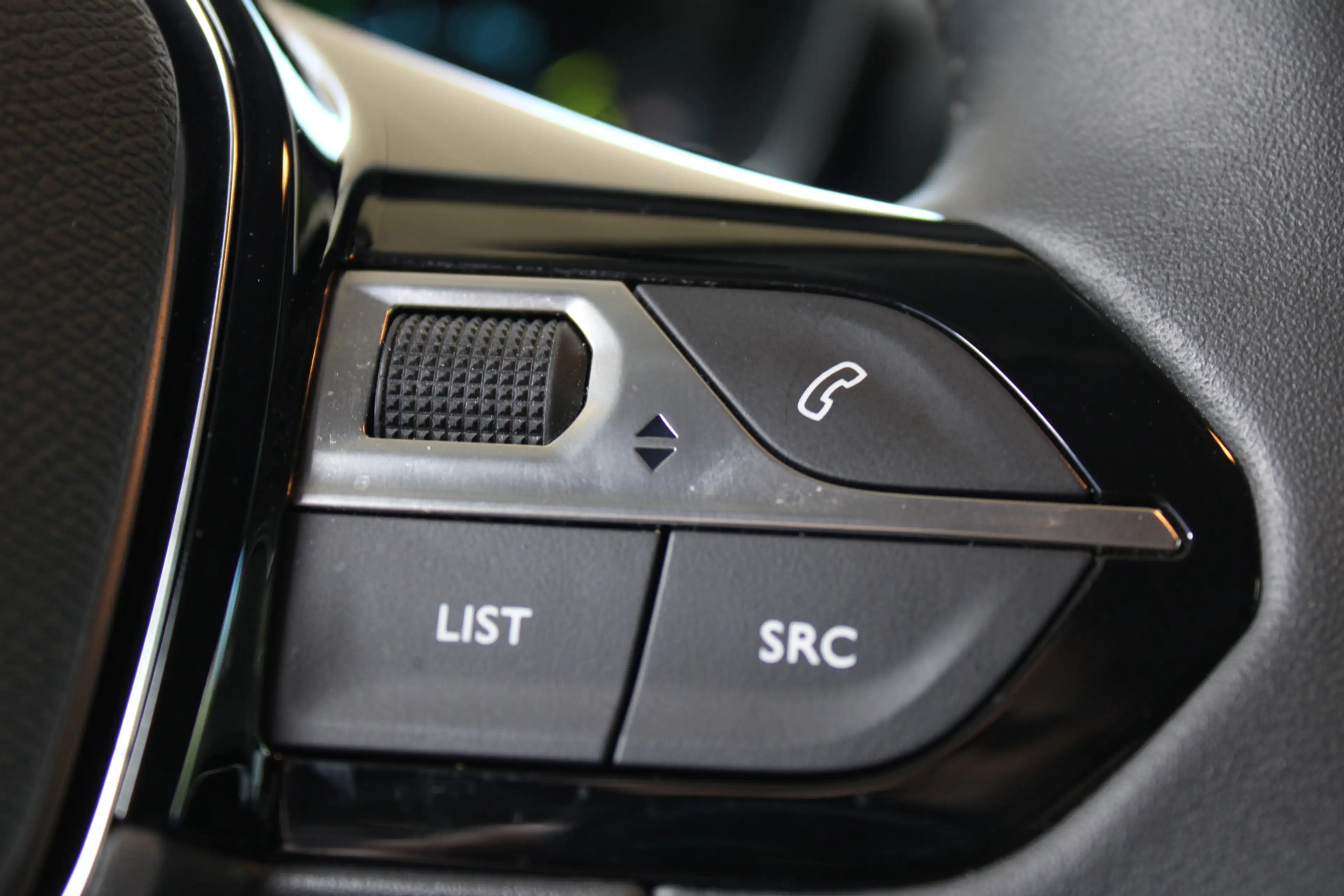 Peugeot e-208 EV Active Pack 50 kWh | PDC Achter — photo 11