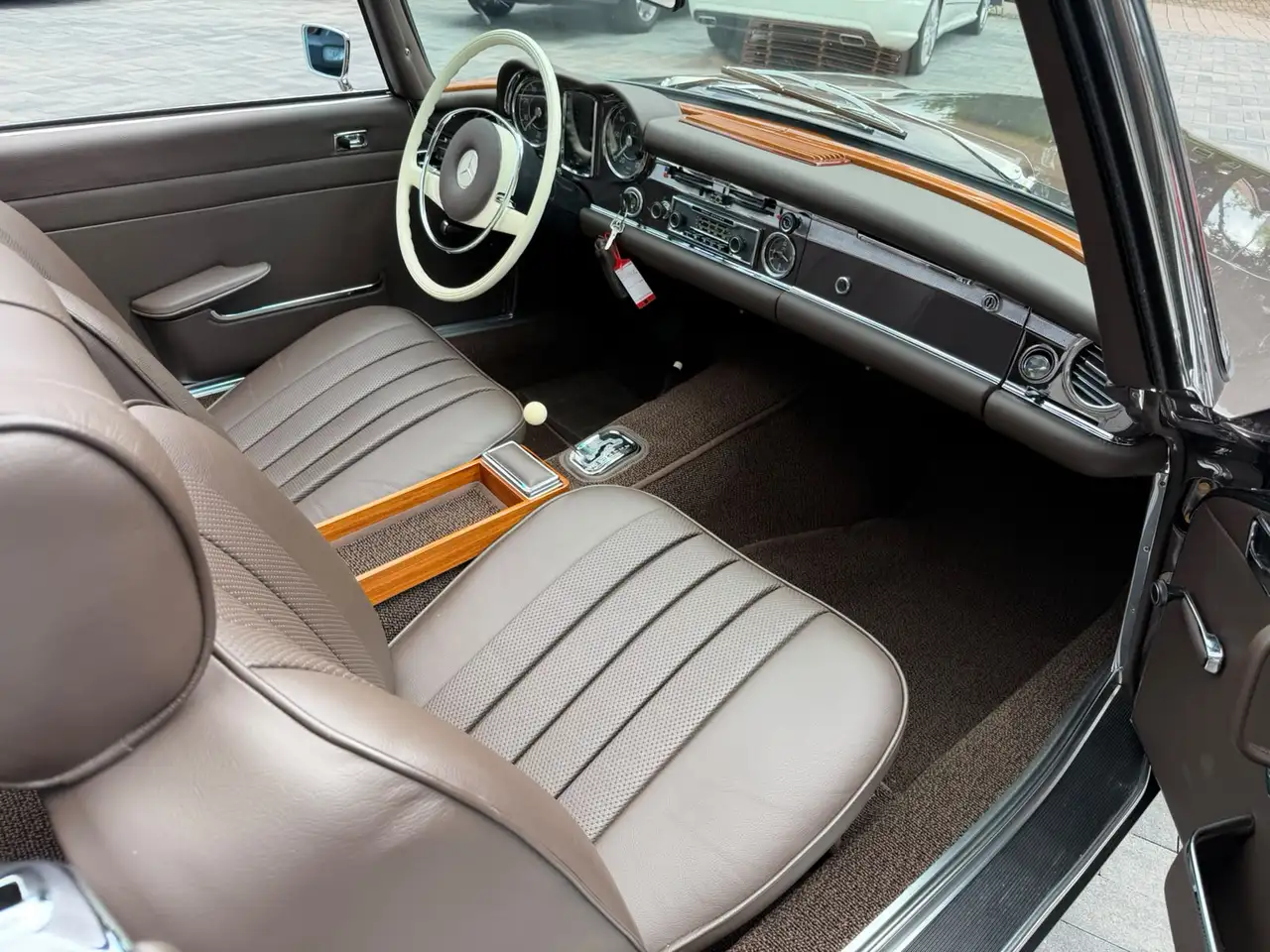 Mercedes-Benz SL 280 SL Pagode - A1 mint condition, foto 12