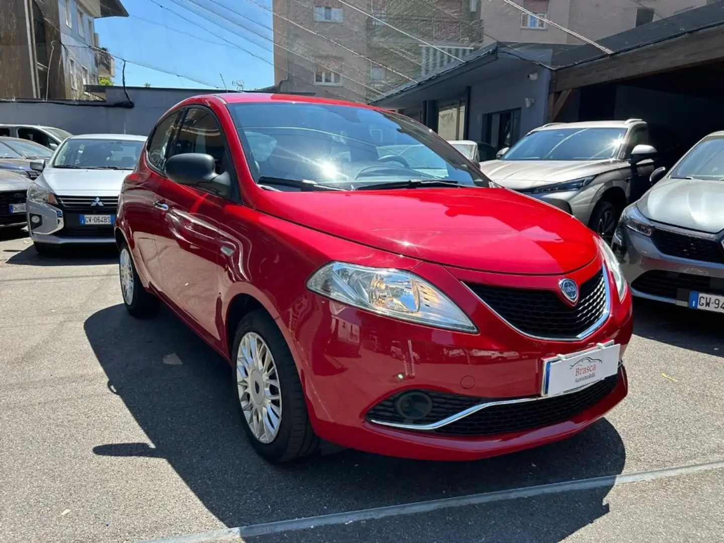 Lancia Ypsilon 1.2 69 CV 5 porte Silver Czerwony - 1