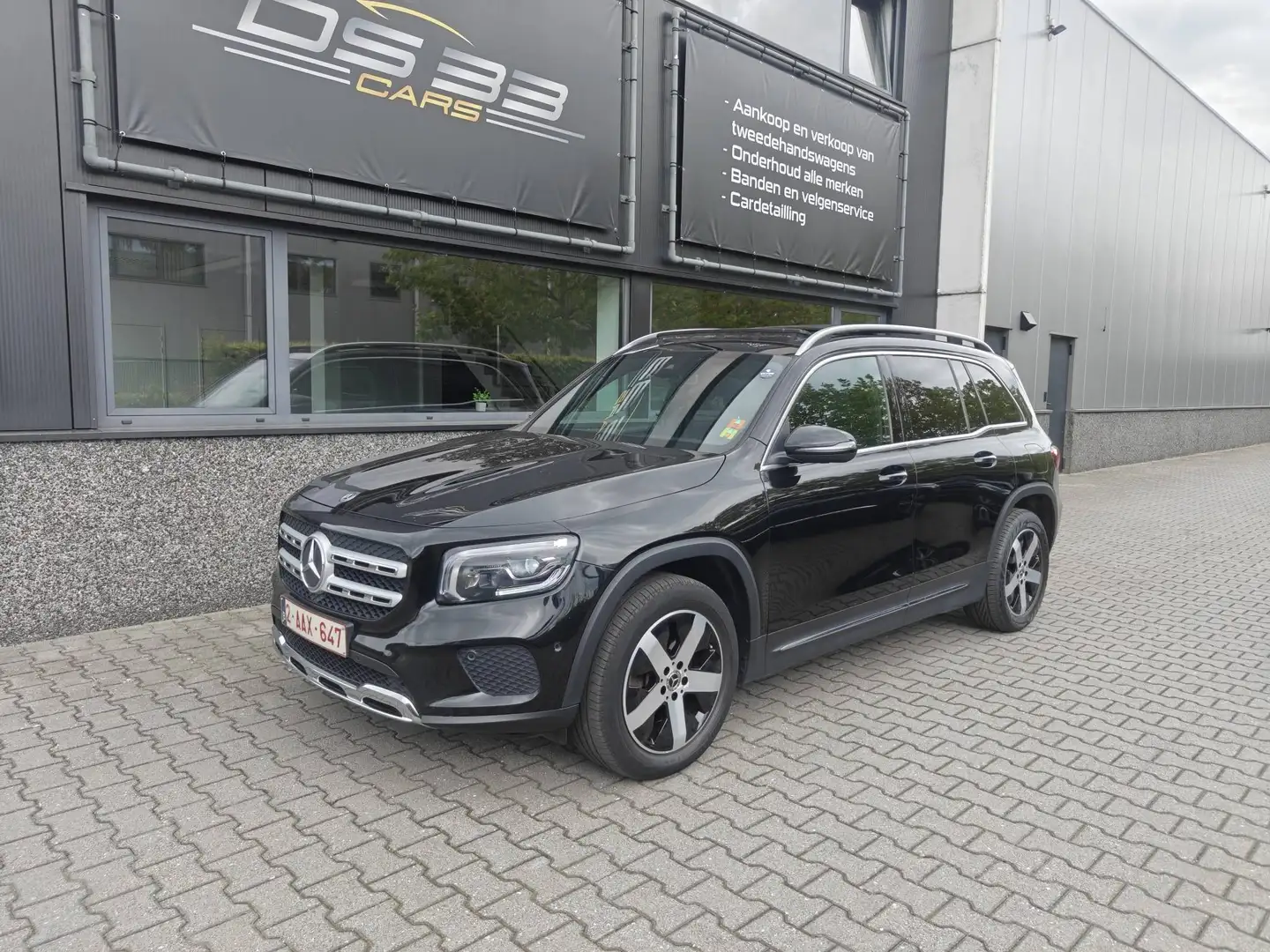 MERCEDES-BENZ Glb