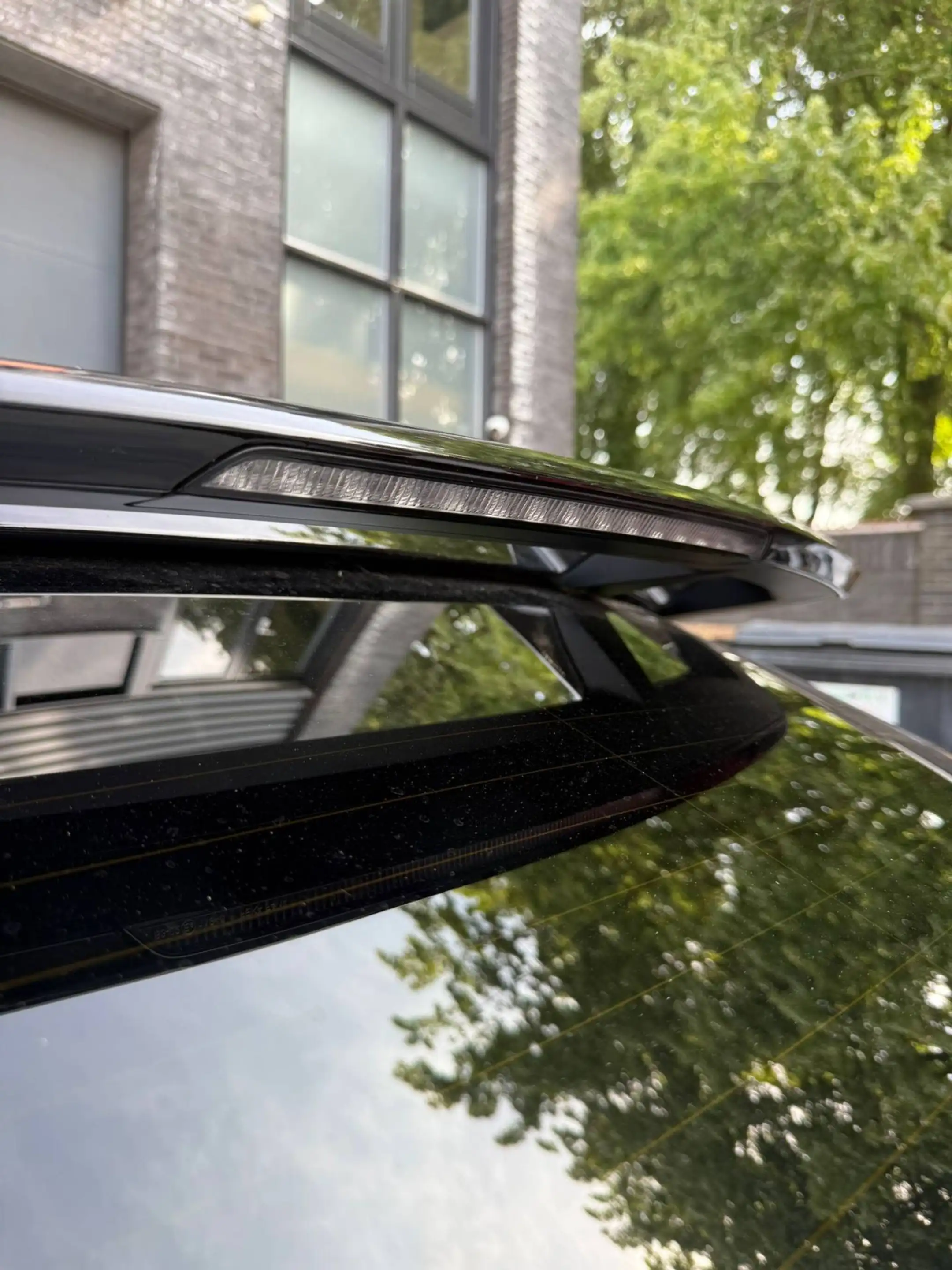 Toyota C-HR 1.8 Hybrid Dynamic AUTOMAAT-JBL-GROOTSCHERM-CHR-HY — photo 11