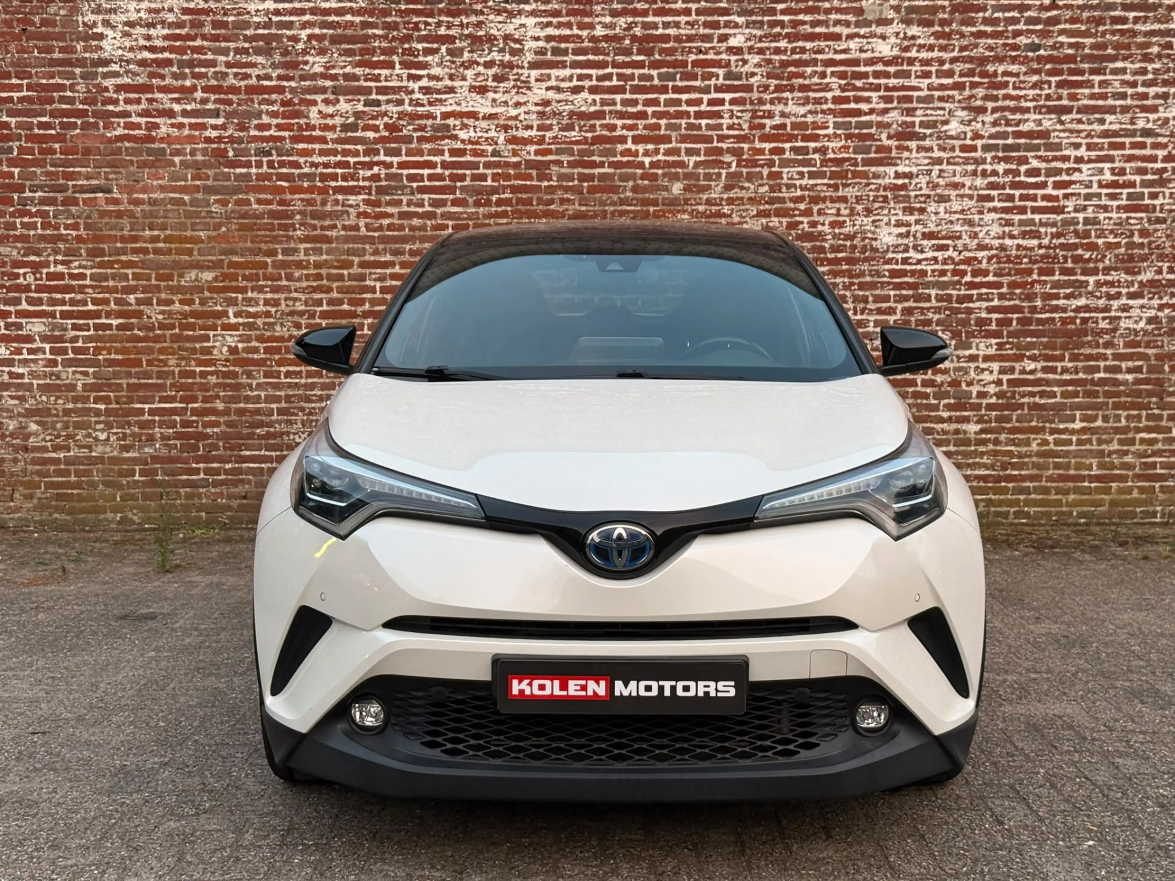 Toyota C-HR 1.8 Hybrid Dynamic AUTOMAAT-JBL-GROOTSCHERM-CHR-HY — photo 2