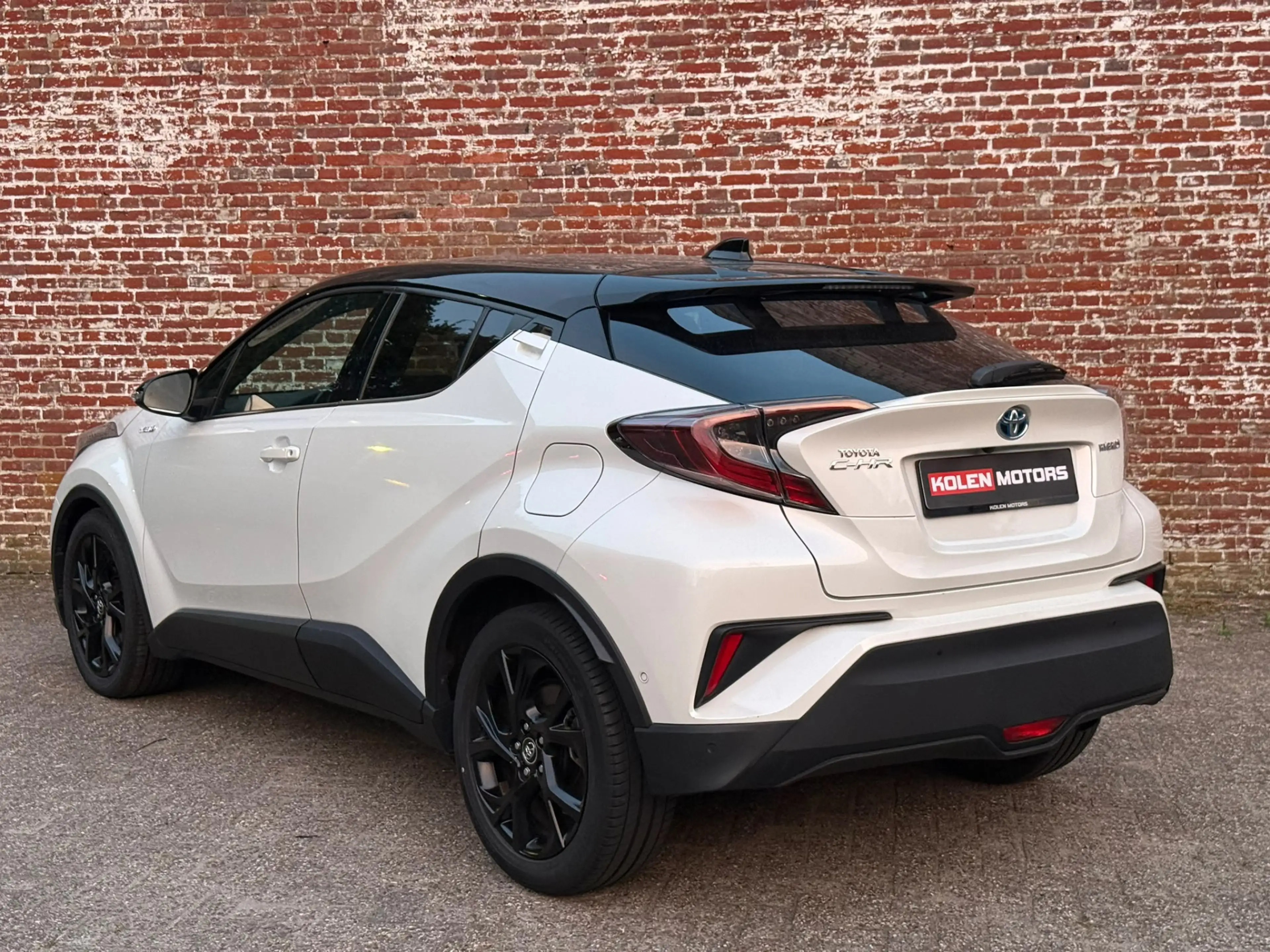 Toyota C-HR 1.8 Hybrid Dynamic AUTOMAAT-JBL-GROOTSCHERM-CHR-HY — photo 8