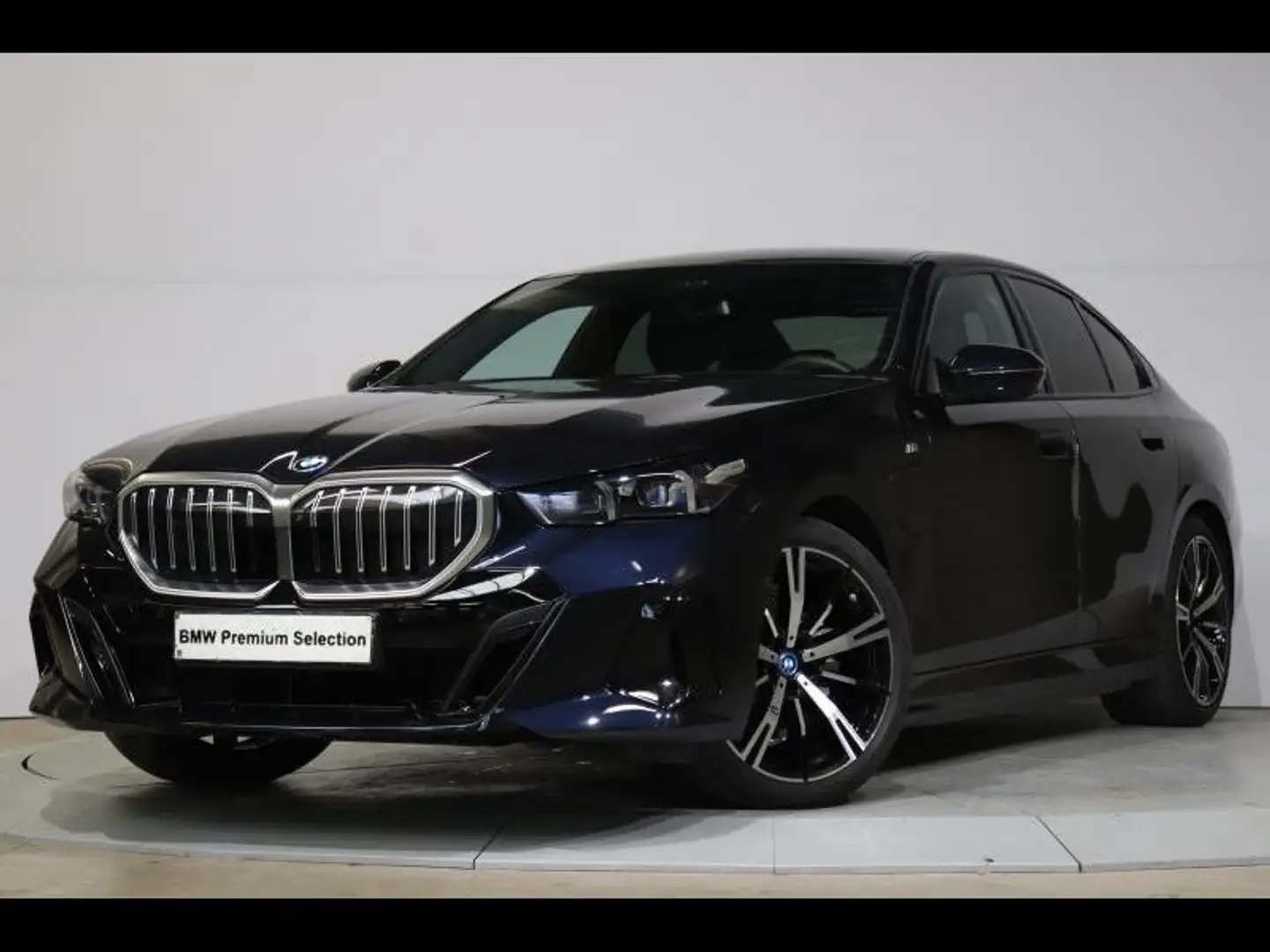 BMW 530 e Berline Kit M Sport Zwart - 1