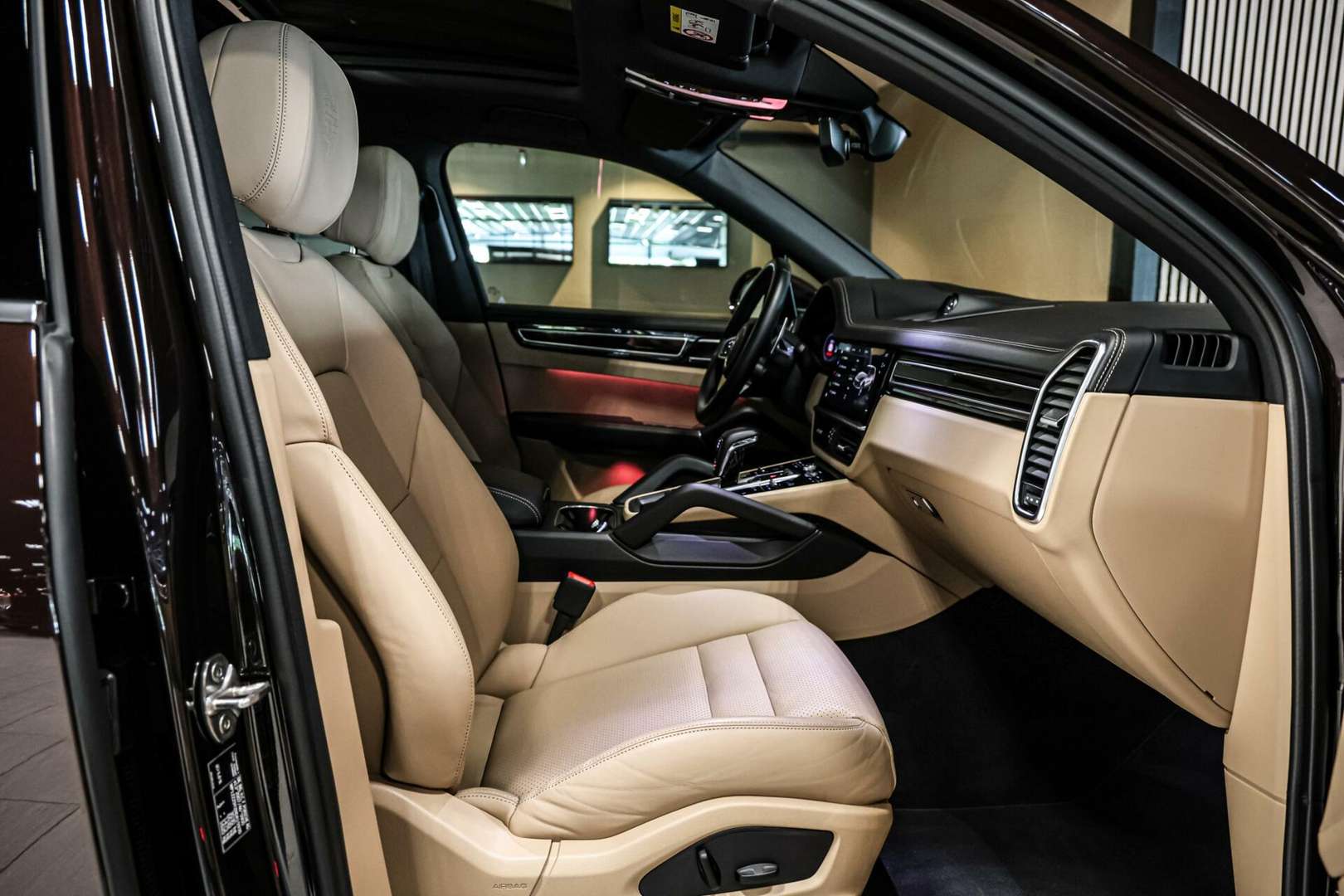 Porsche Cayenne E-Hybrid Platinum Edition - 2022 - Joinsteer - #21