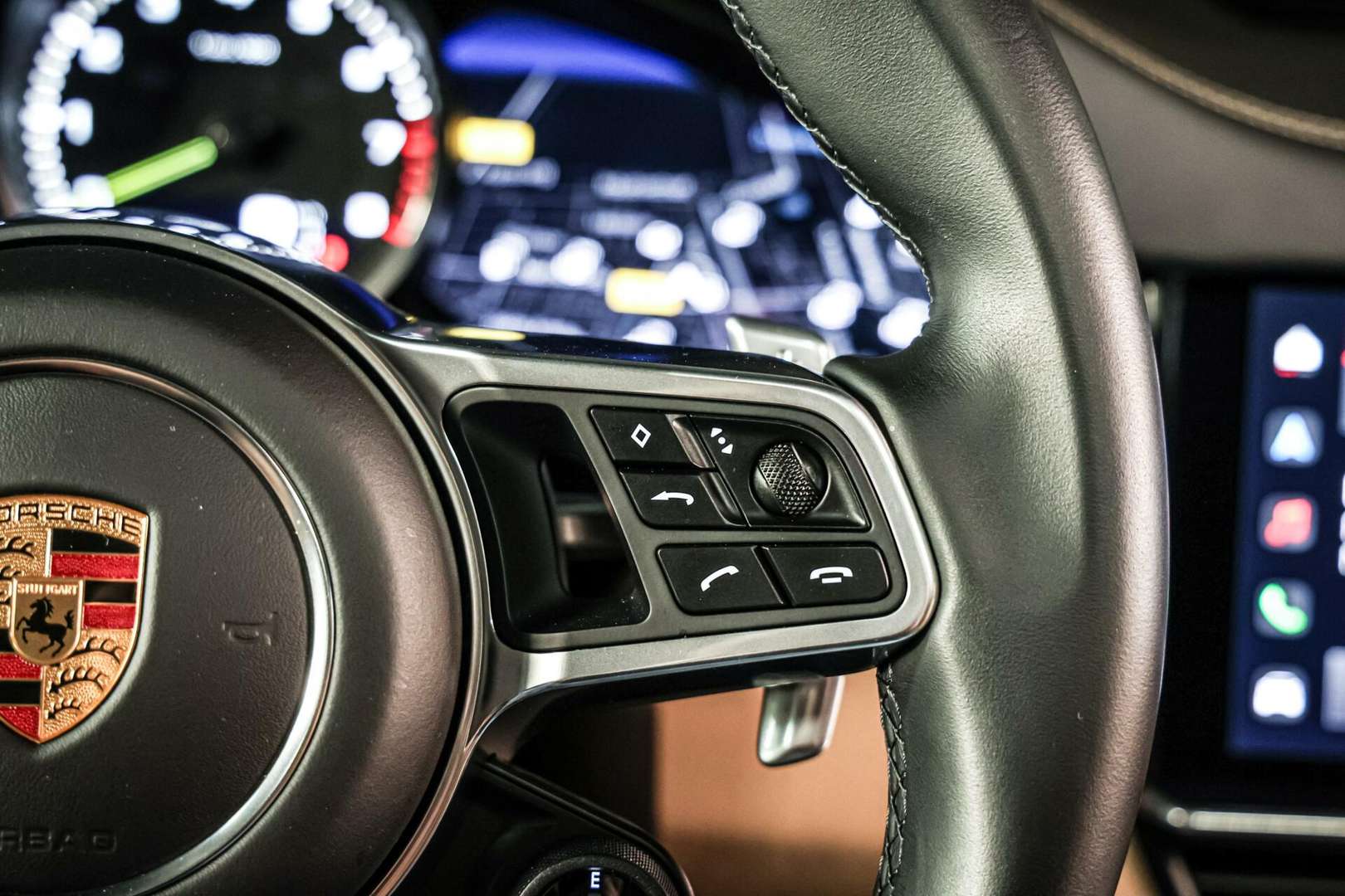 Porsche Cayenne E-Hybrid Platinum Edition - 2022 - Joinsteer - #43