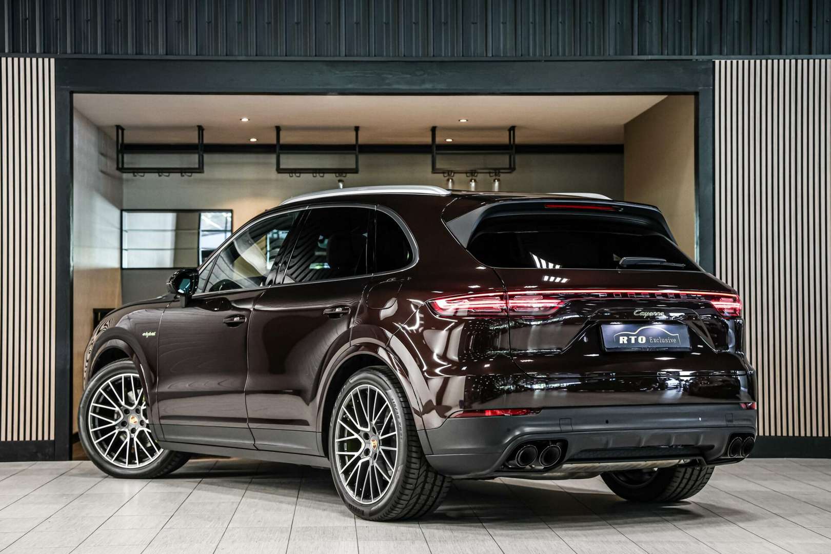 Porsche Cayenne E-Hybrid Platinum Edition -  - Joinsteer - #2