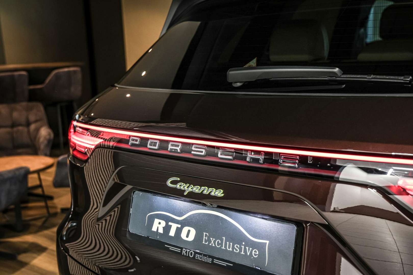 Porsche Cayenne E-Hybrid Platinum Edition - 2022 - Joinsteer - #18