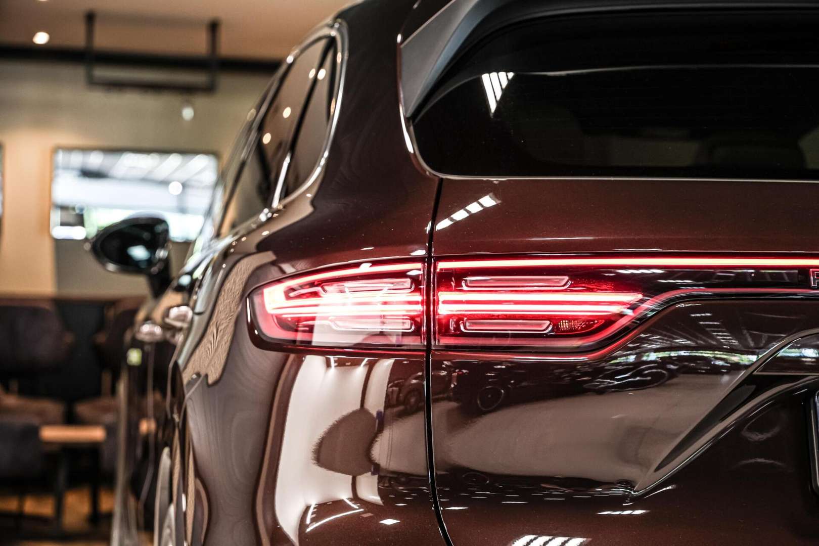 Porsche Cayenne E-Hybrid Platinum Edition - 2022 - Joinsteer - #11