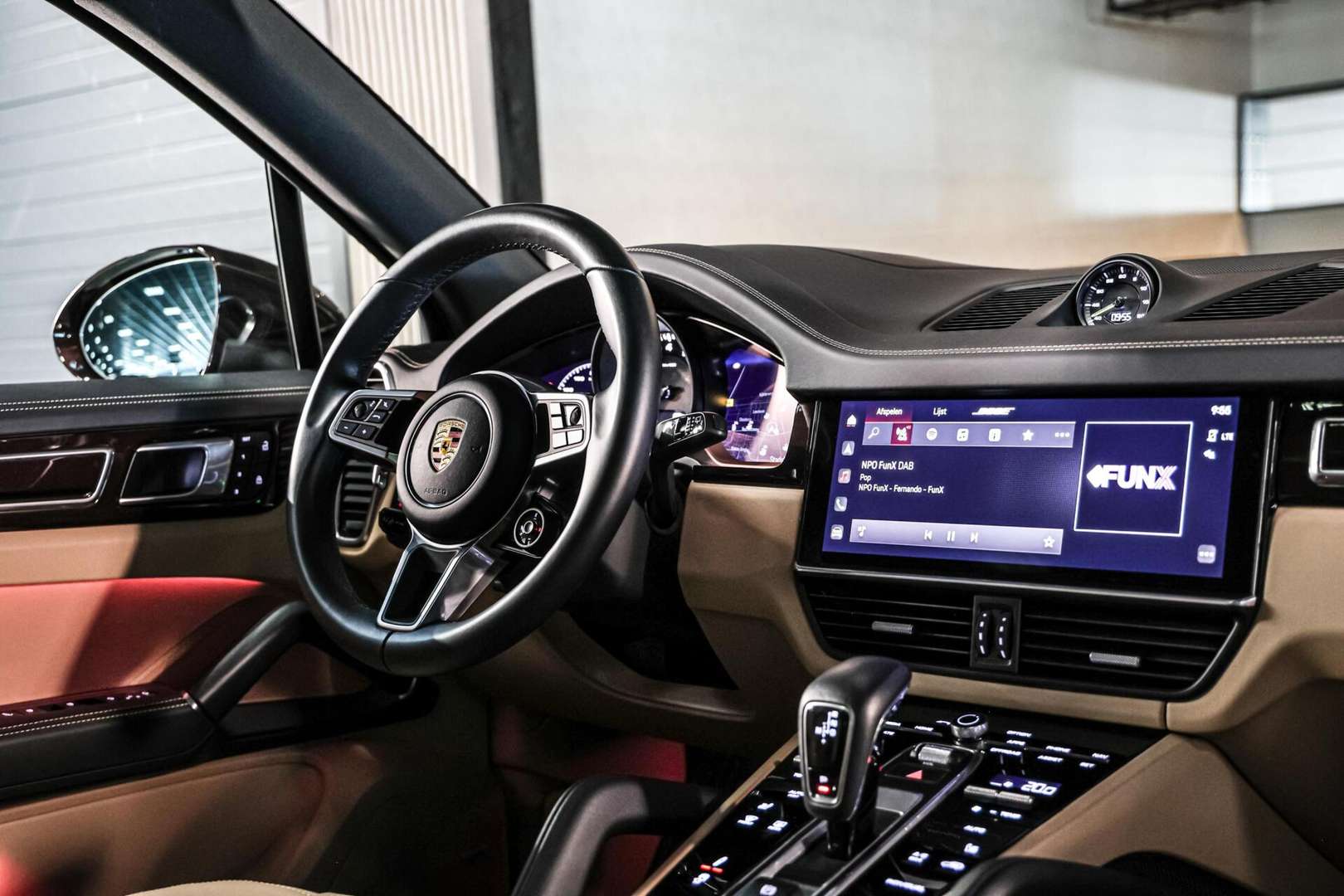 Porsche Cayenne E-Hybrid Platinum Edition - 2022 - Joinsteer - #33