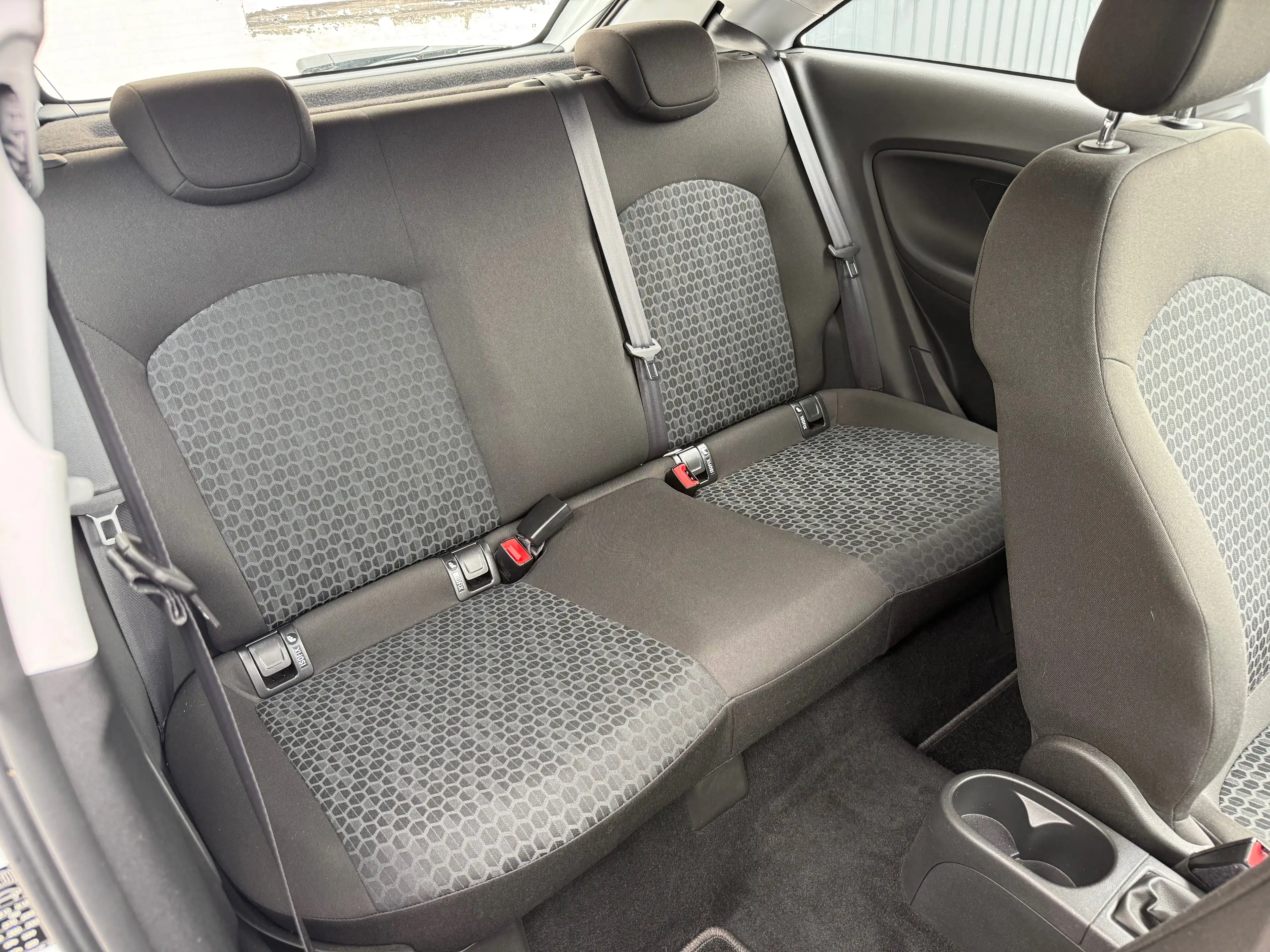 Opel Corsa E — photo 13