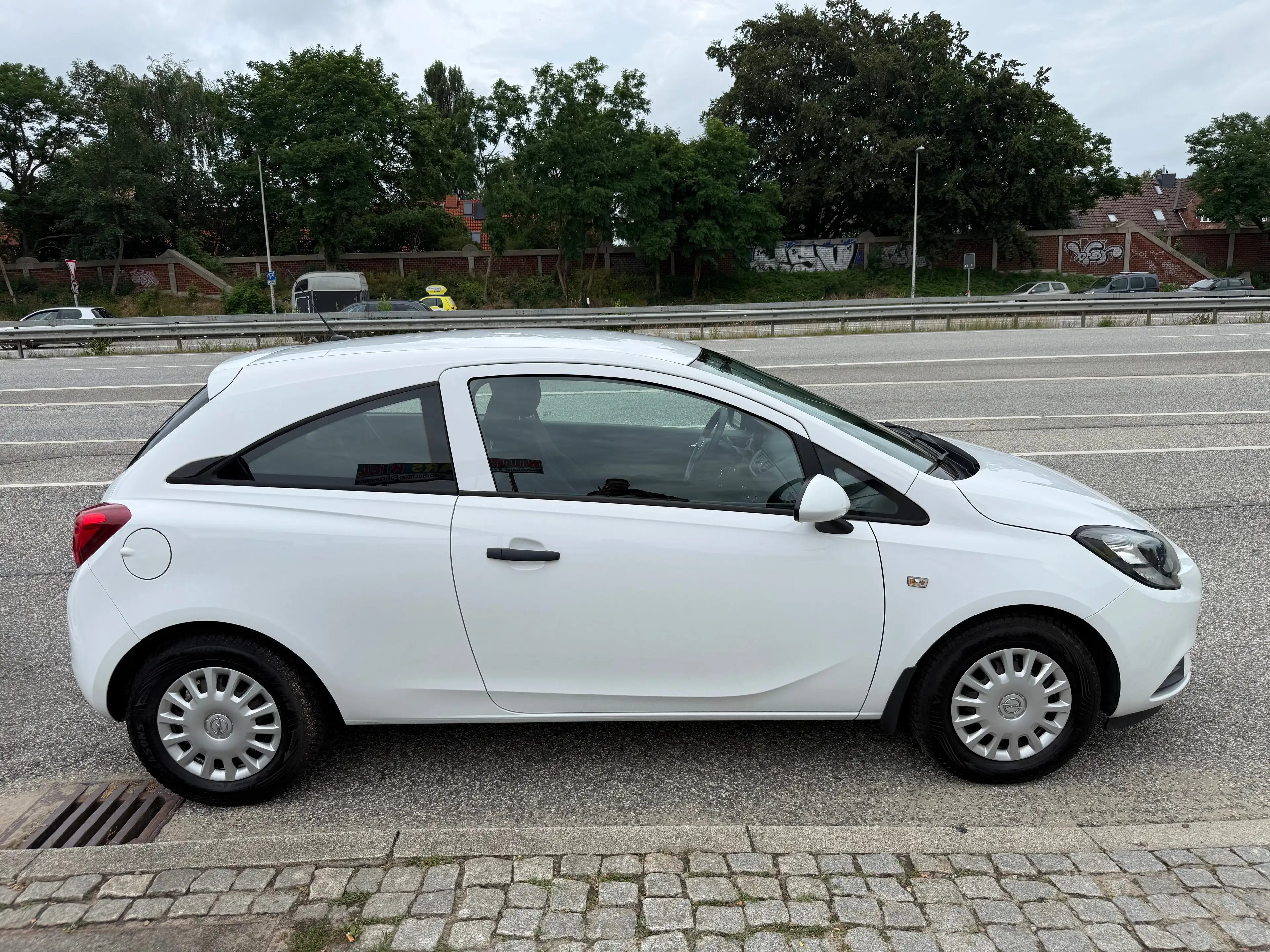 Opel Corsa E — photo 2