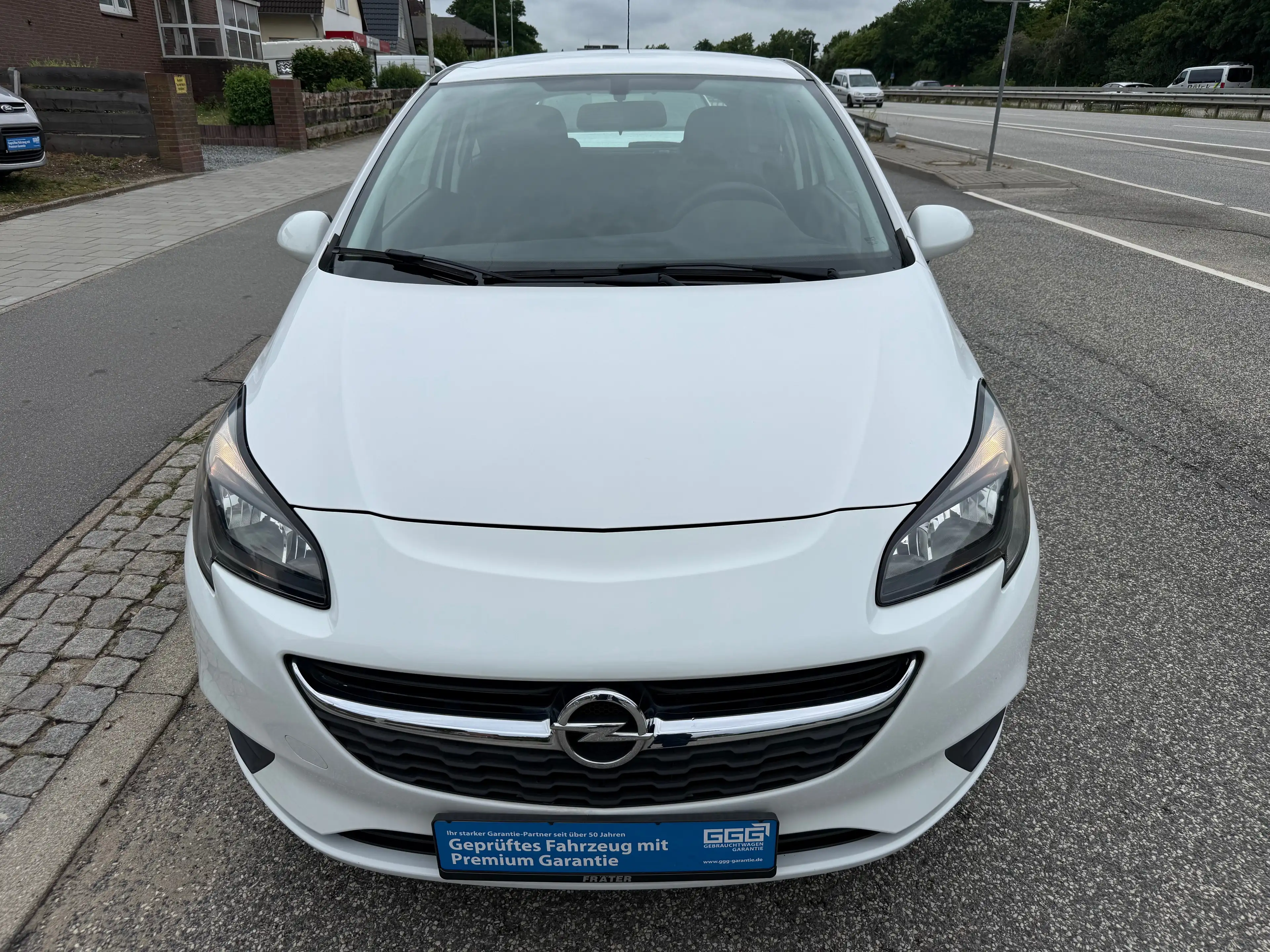 Opel Corsa E — photo 3