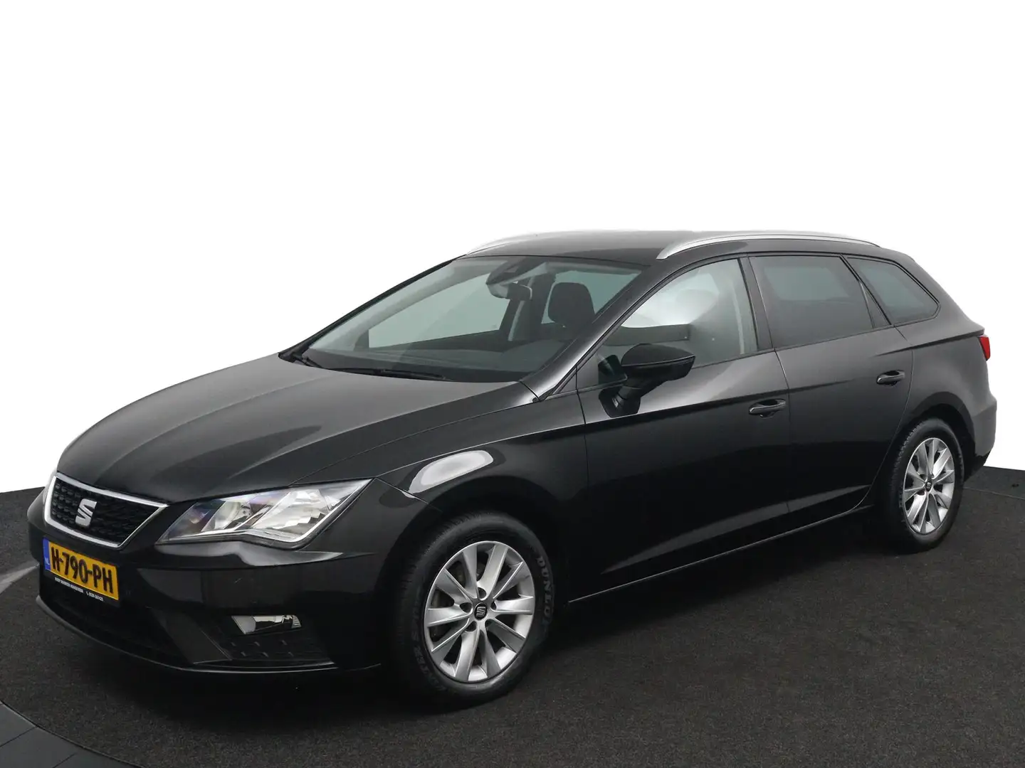 SEAT Leon ST 1.5 TSI Style Ultimate Edition Rijklaarprijs! N Noir - 1