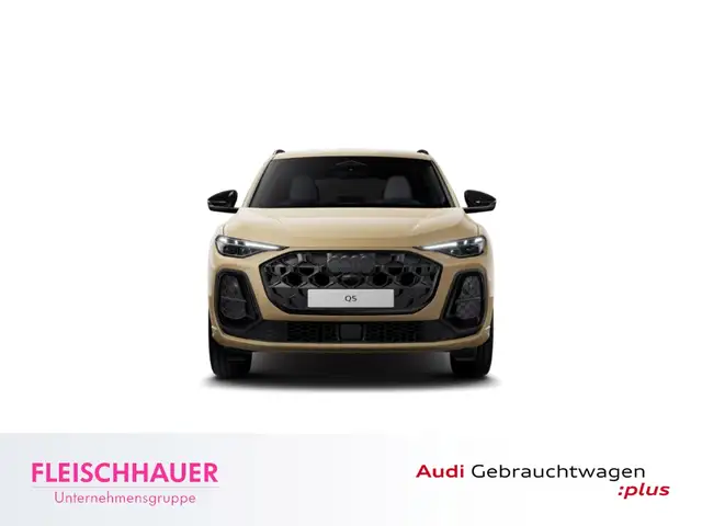 Audi Q5 view 7