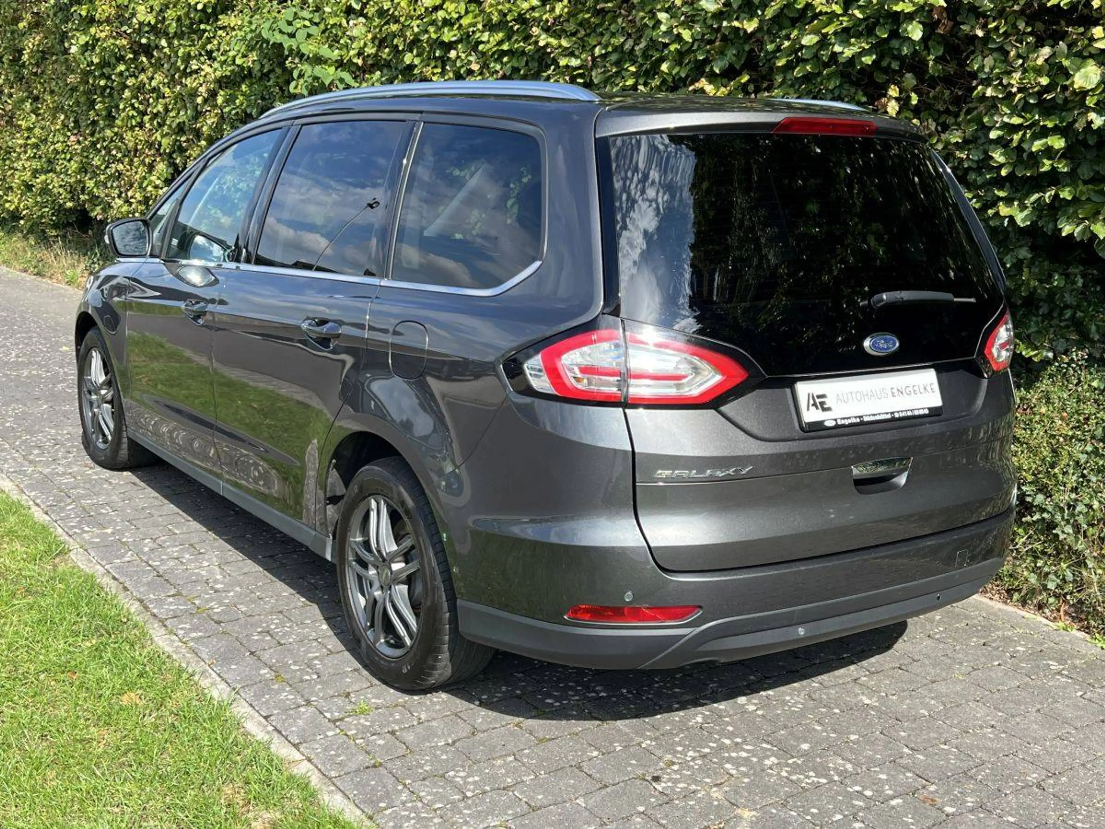 Ford Galaxy 1.5 EcoBoost Titanium *sehr gepflegter Zustand* 2.Hand* — photo 7