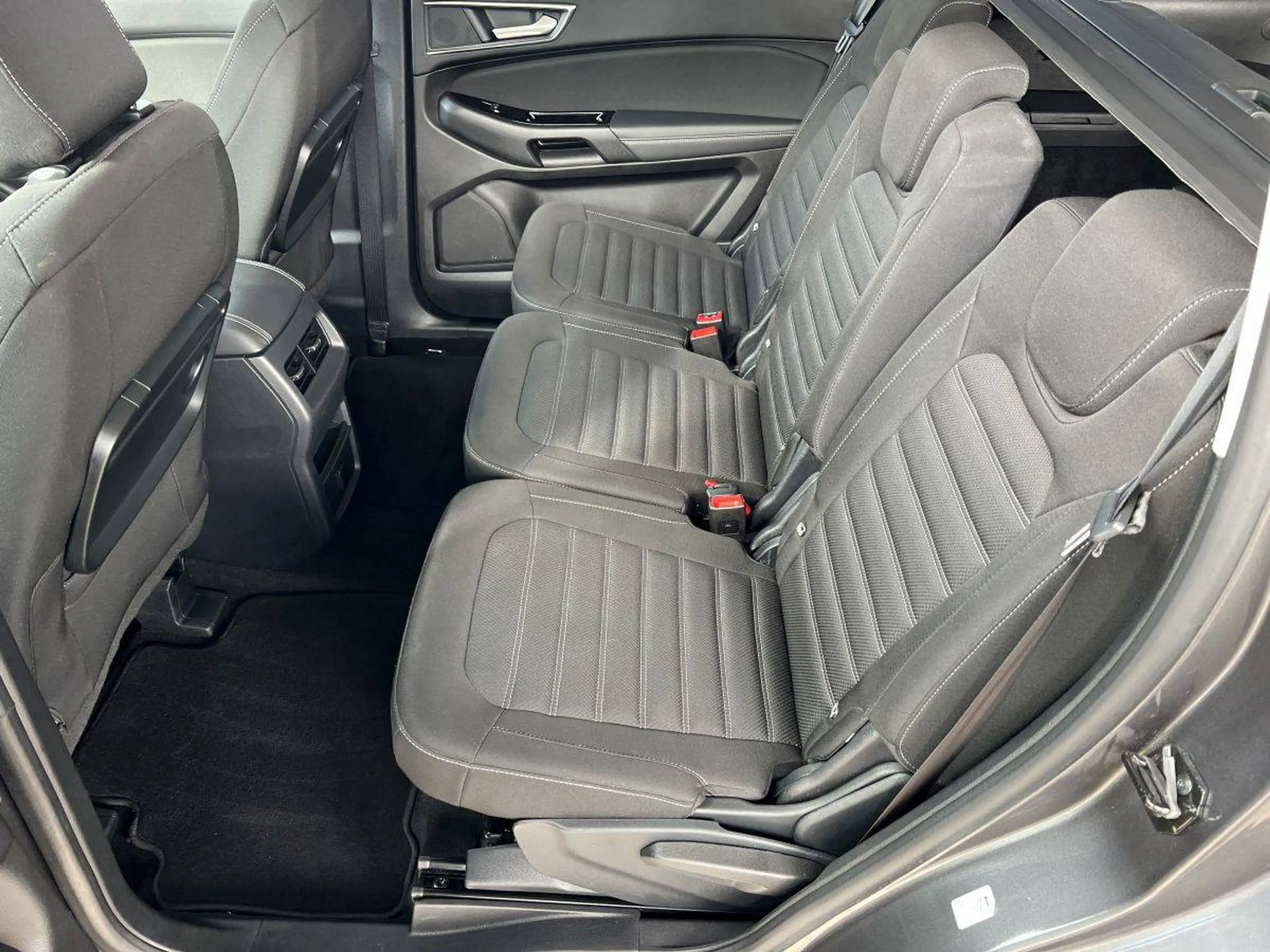 Ford Galaxy 1.5 EcoBoost Titanium *sehr gepflegter Zustand* 2.Hand* — photo 15