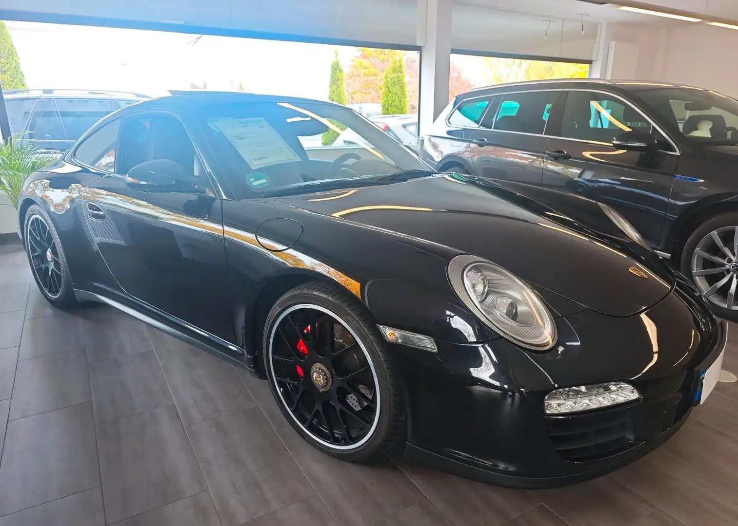 Porsche 997 Carrera 4 GTS Coupe*PCM*PASM*BOSE Schwarz - 1