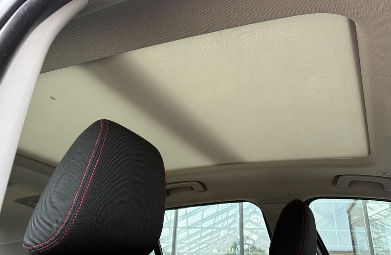 BMW 218 Sport Line AHK Panorama — photo 18