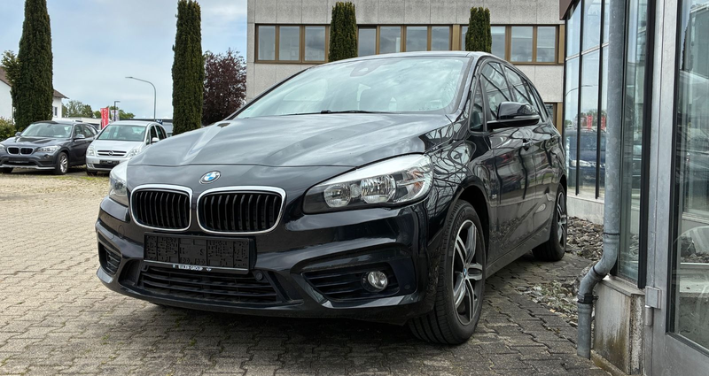 BMW 218 Sport Line AHK Panorama — photo 2